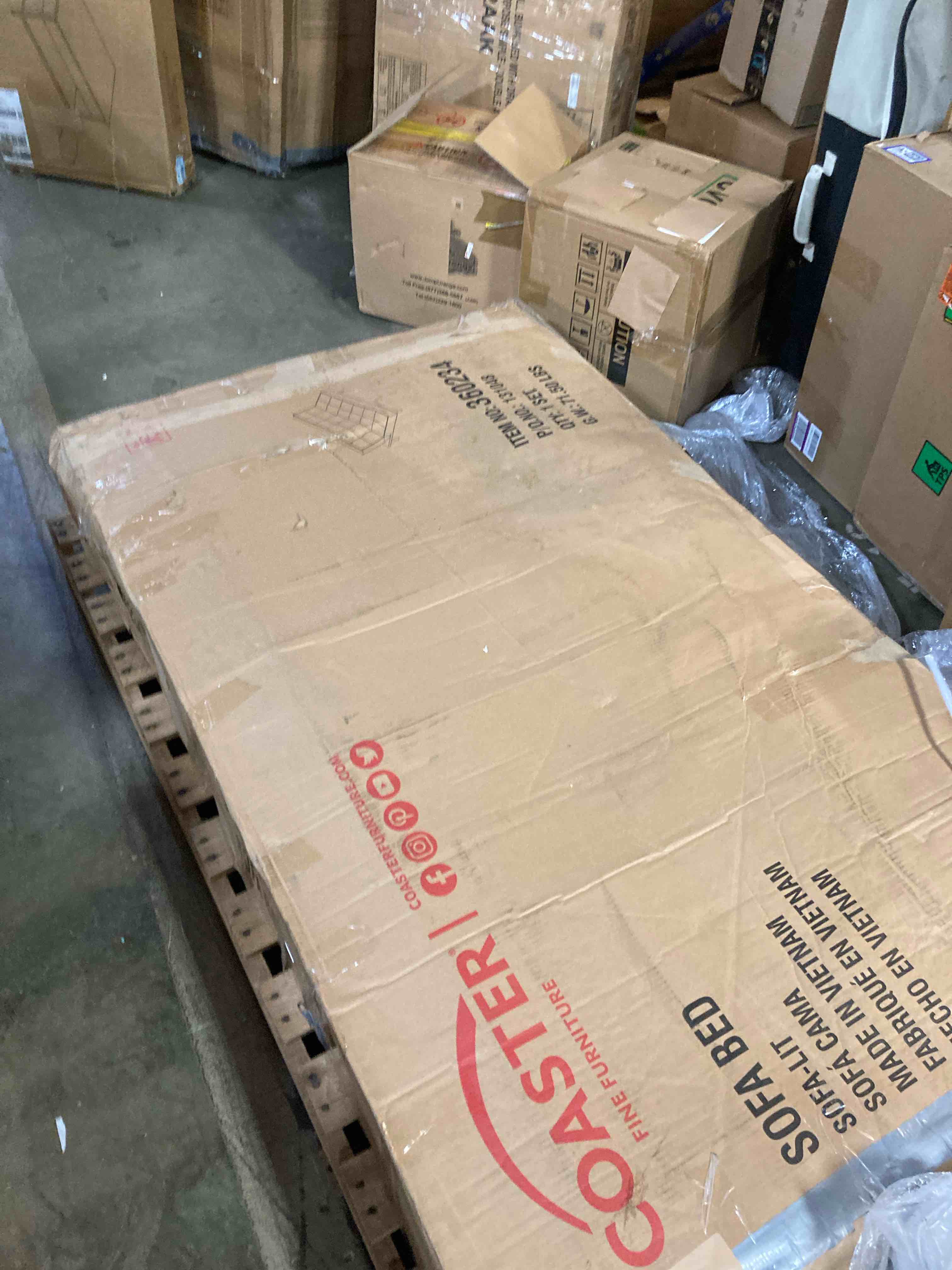 https://s3.amazonaws.com/lotting-images-prod/phillipi/TEA3371225_1754496364375.jpeg