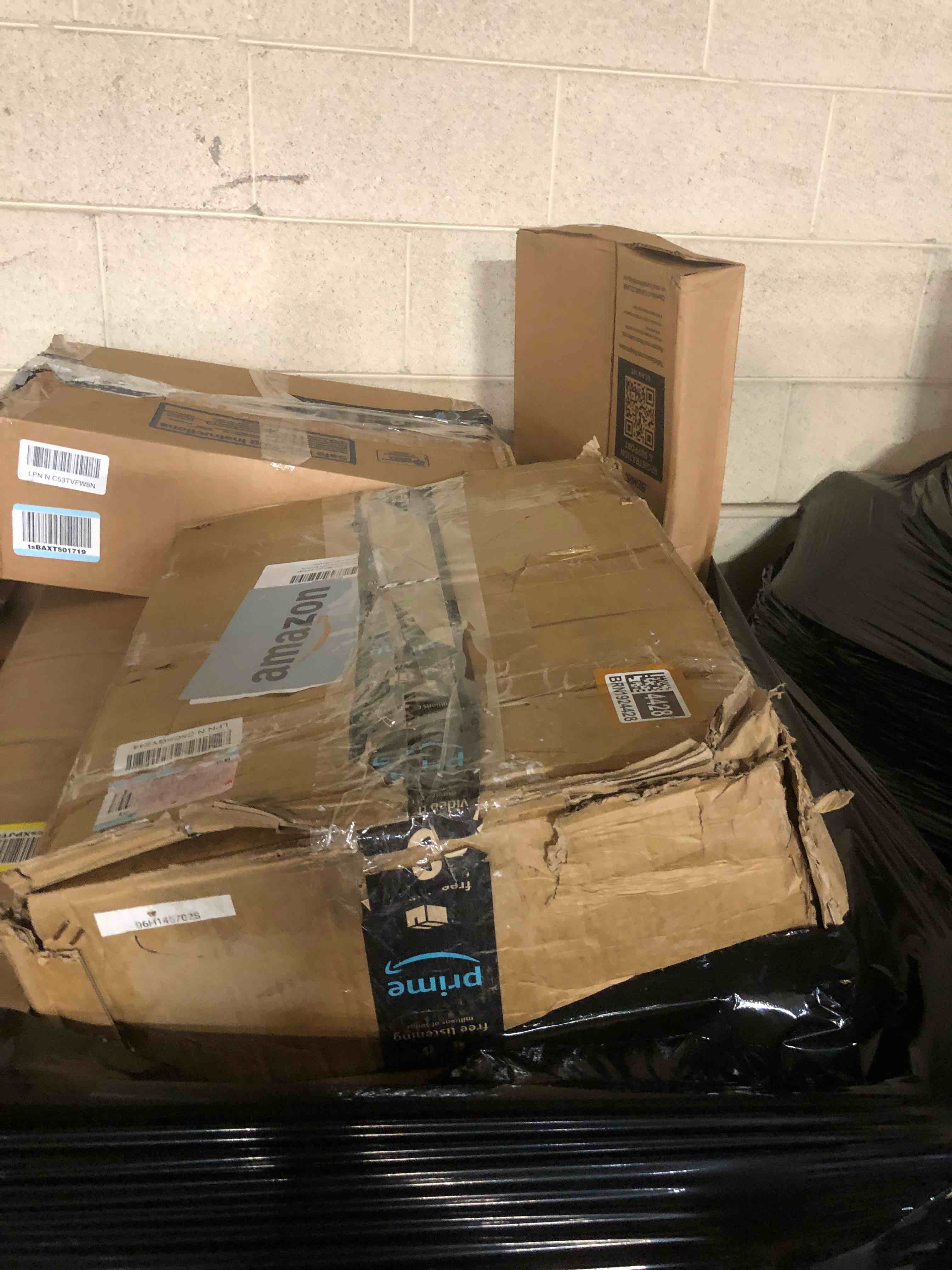 https://s3.amazonaws.com/lotting-images-prod/phillipi/TEA3371241_1755628392535.jpeg