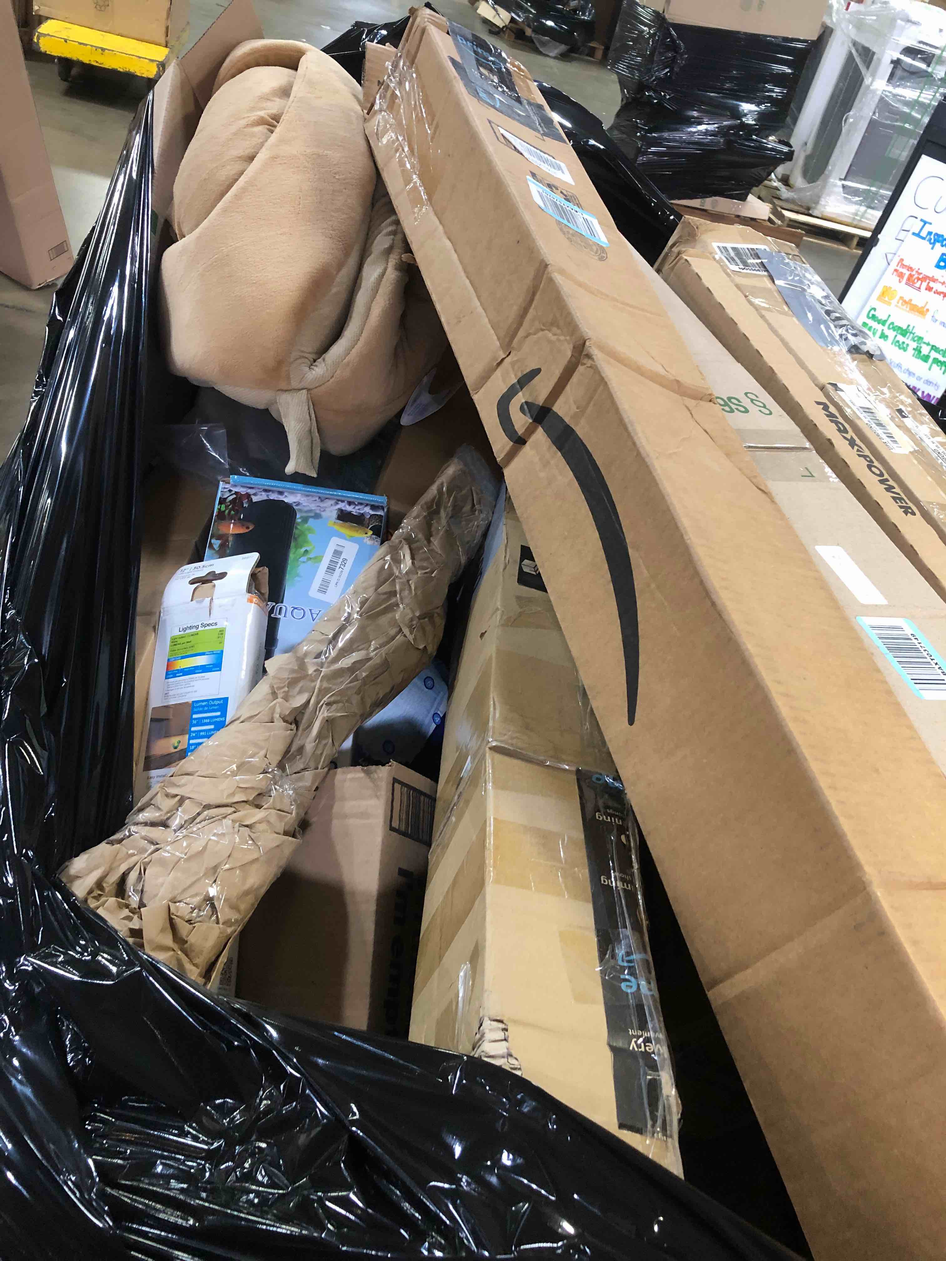 https://s3.amazonaws.com/lotting-images-prod/phillipi/TEA3371253_1755714998125.jpeg