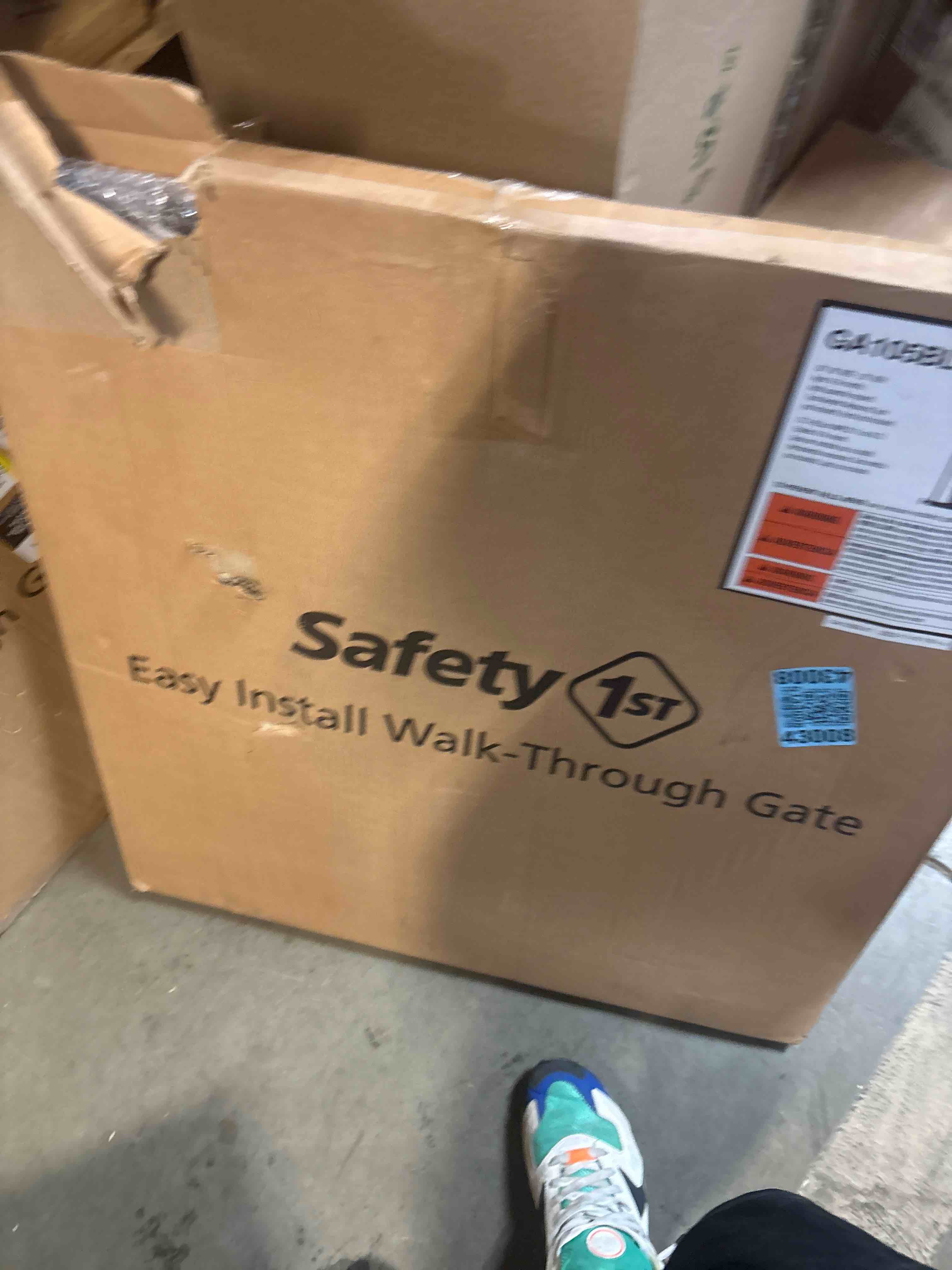 https://s3.amazonaws.com/lotting-images-prod/phillipi/TEA3371275_1754494005741.jpeg