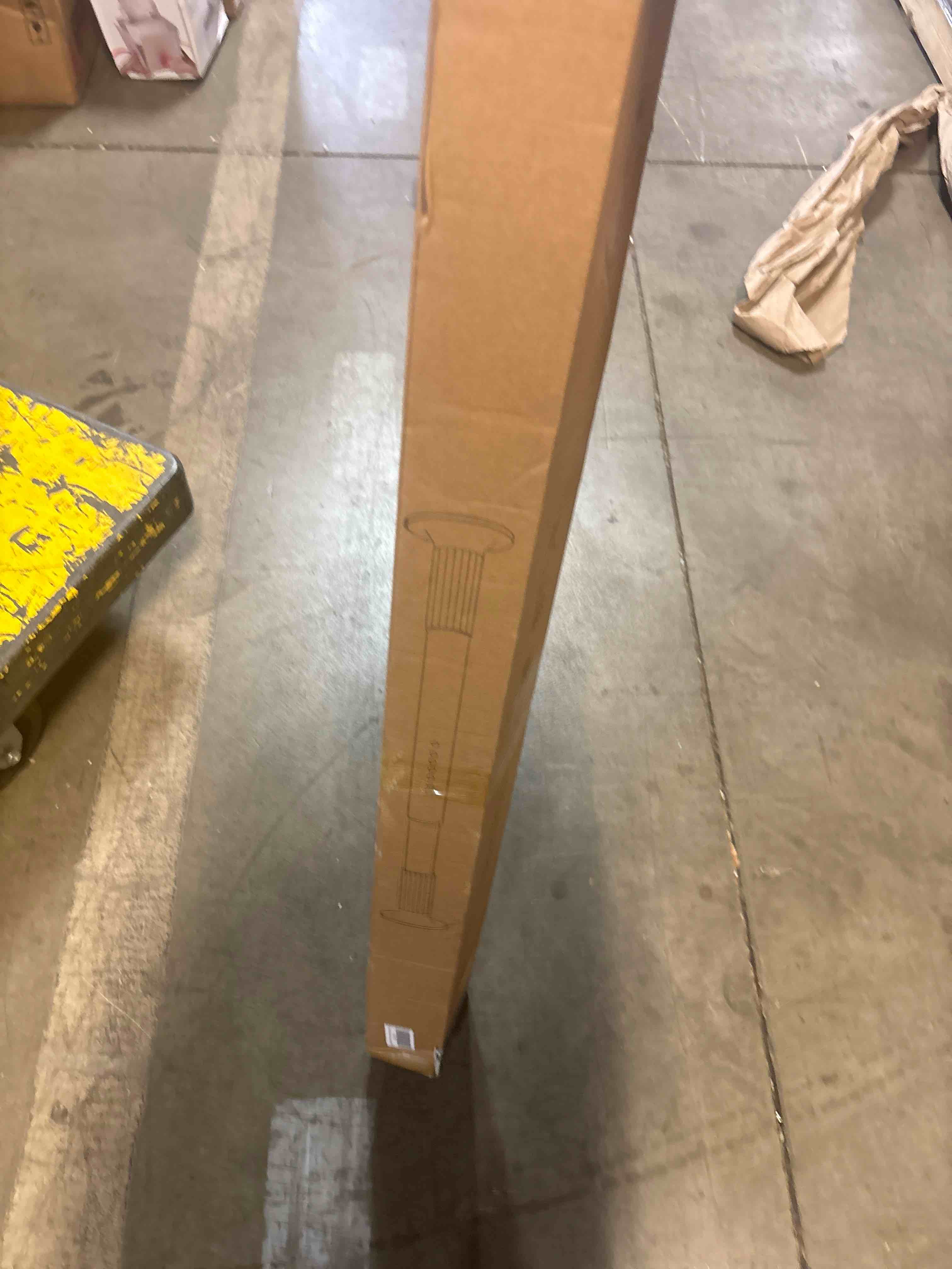 https://s3.amazonaws.com/lotting-images-prod/phillipi/TEA3371277_1754494255257.jpeg