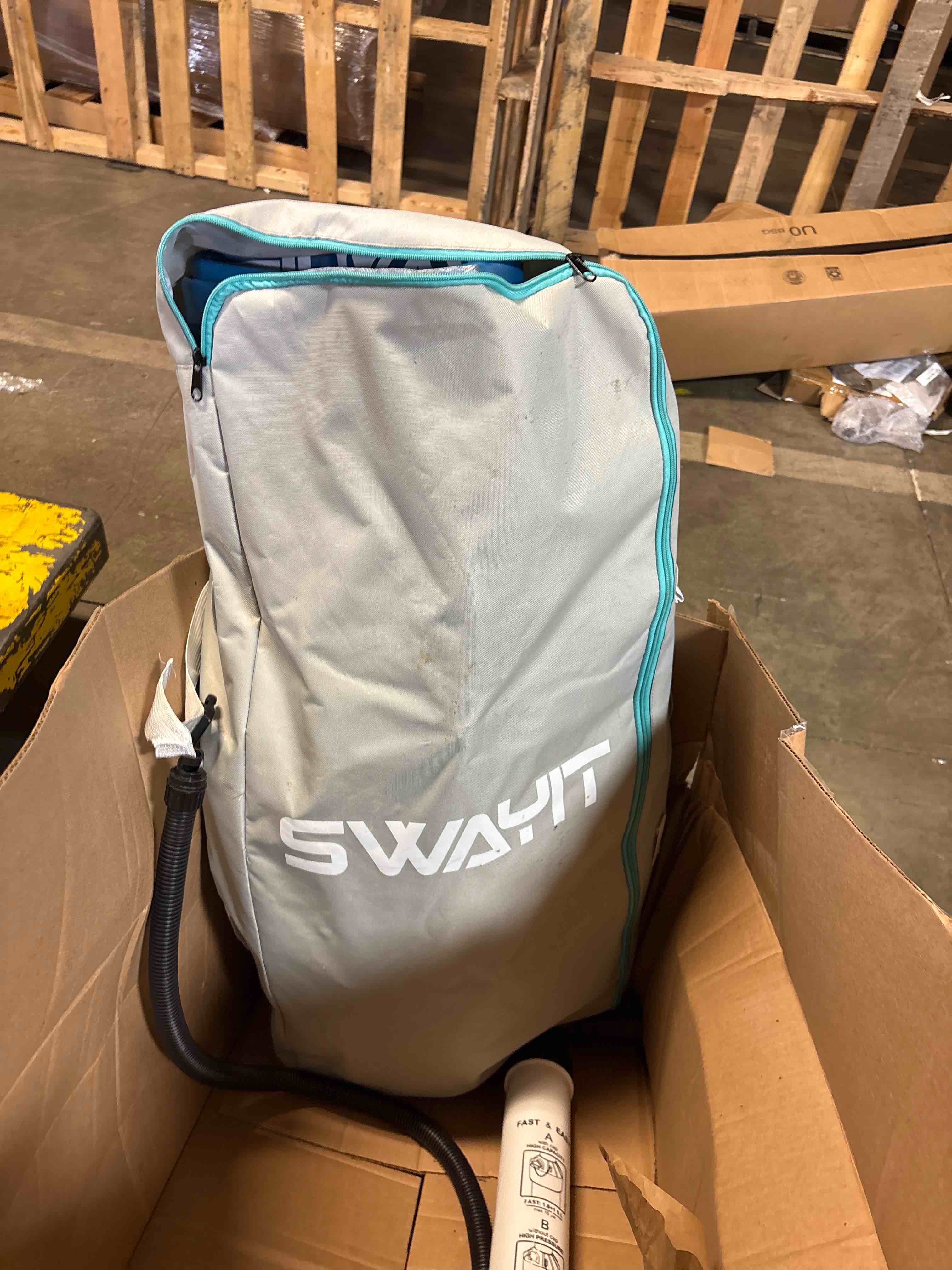 https://s3.amazonaws.com/lotting-images-prod/phillipi/TEA3371324_1754509351076.jpeg