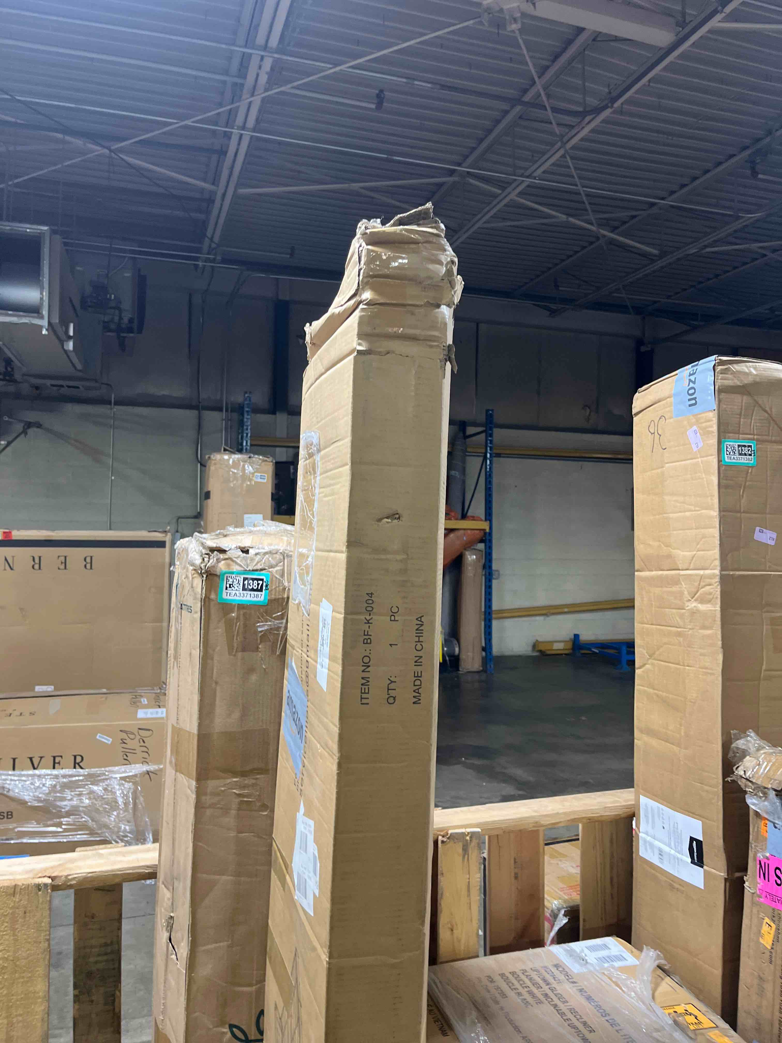 https://s3.amazonaws.com/lotting-images-prod/phillipi/TEA3371389_1755011509430.jpeg