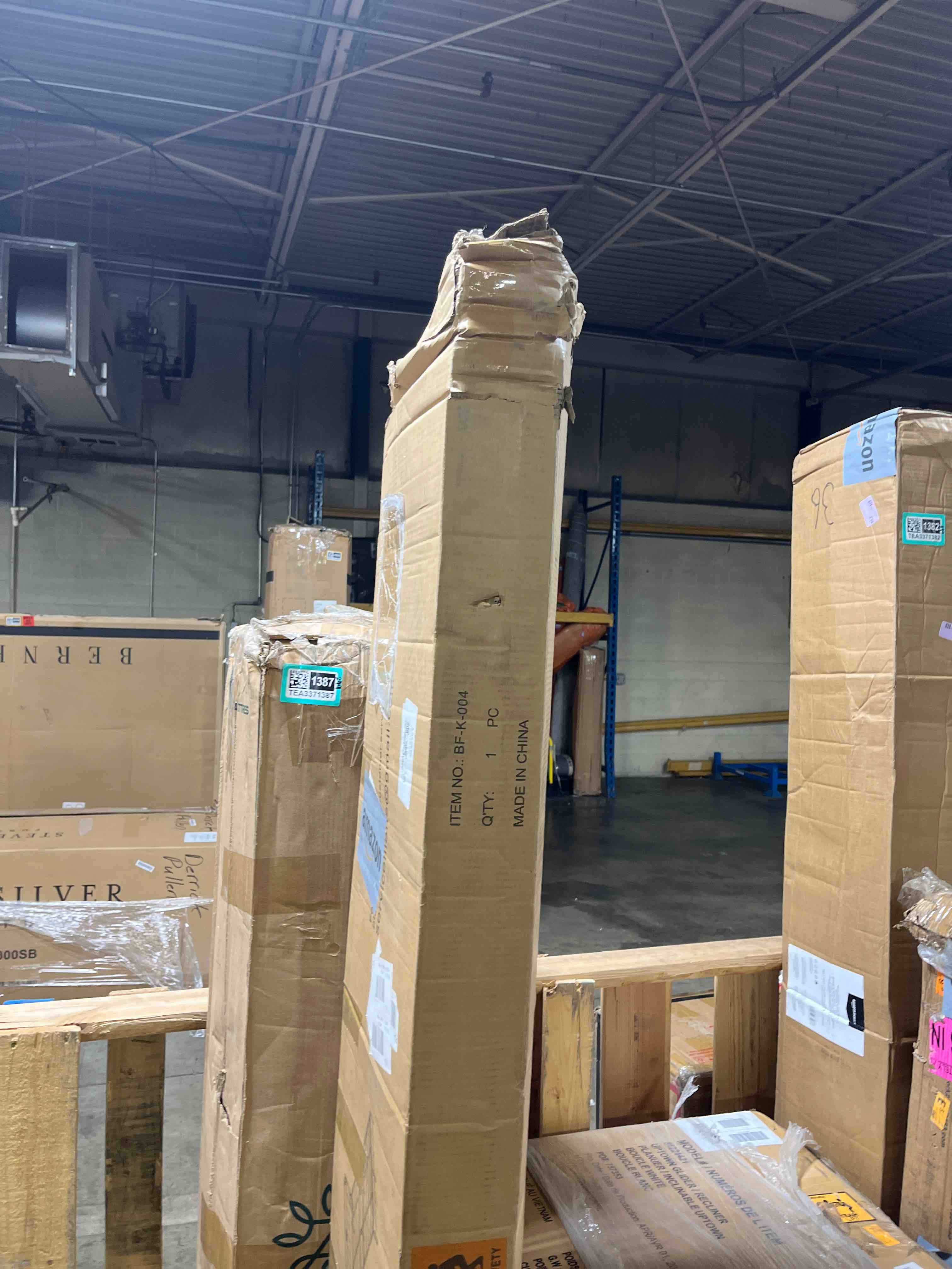 https://s3.amazonaws.com/lotting-images-prod/phillipi/TEA3371389_1755011510390.jpeg