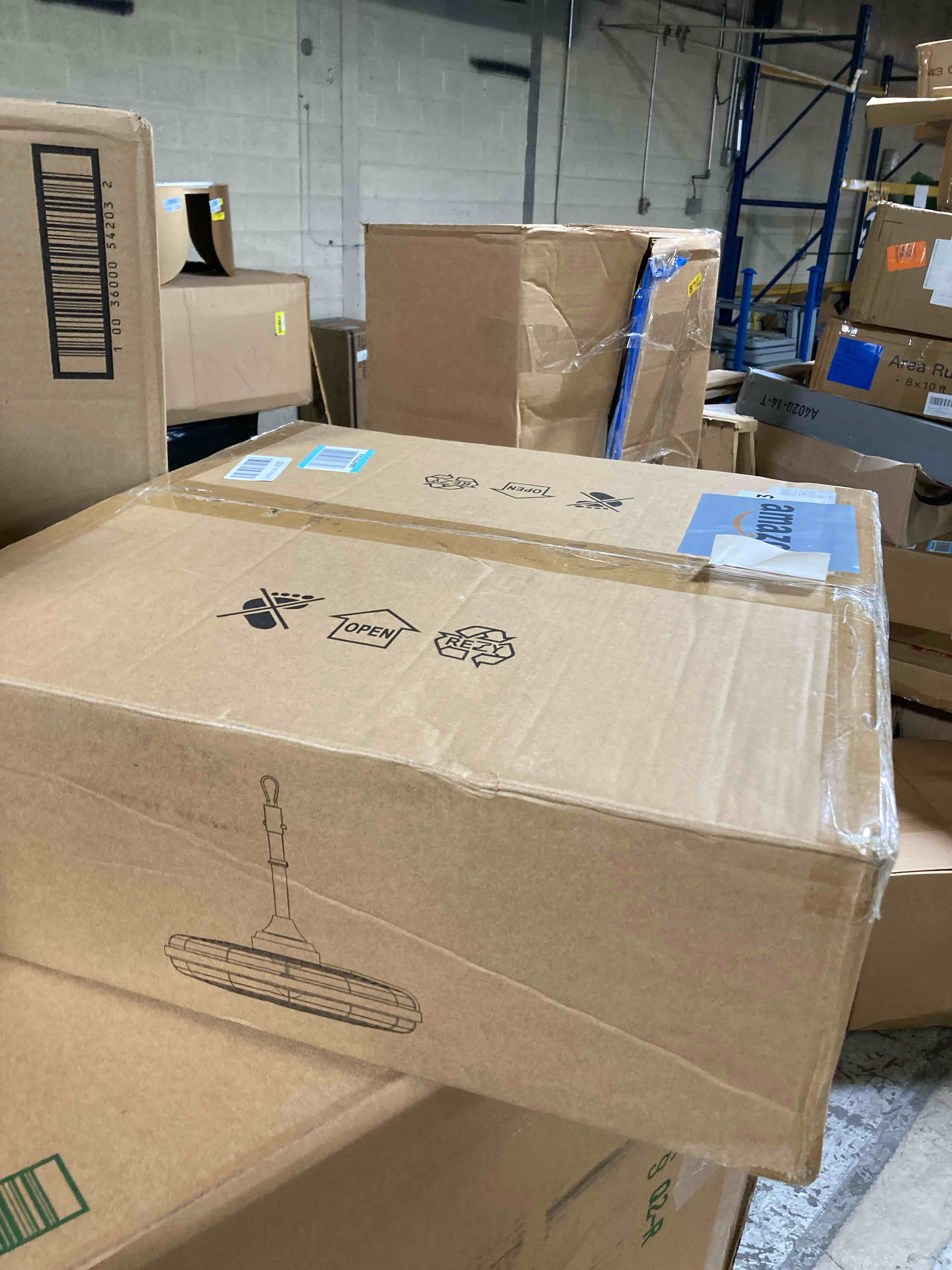 https://s3.amazonaws.com/lotting-images-prod/phillipi/TEA3371513_1756307346899.jpeg