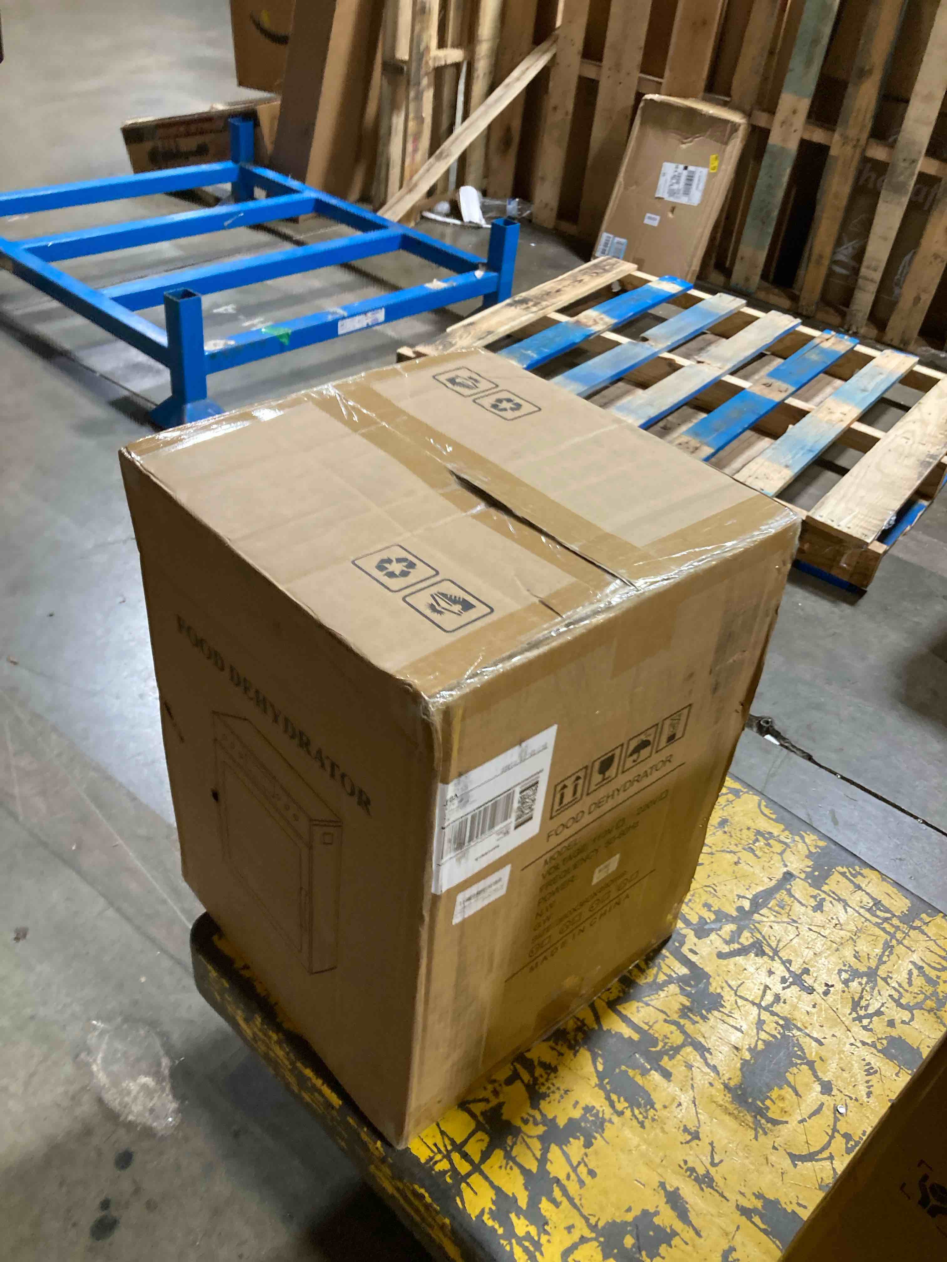 https://s3.amazonaws.com/lotting-images-prod/phillipi/TEA3371596_1756484273502.jpeg