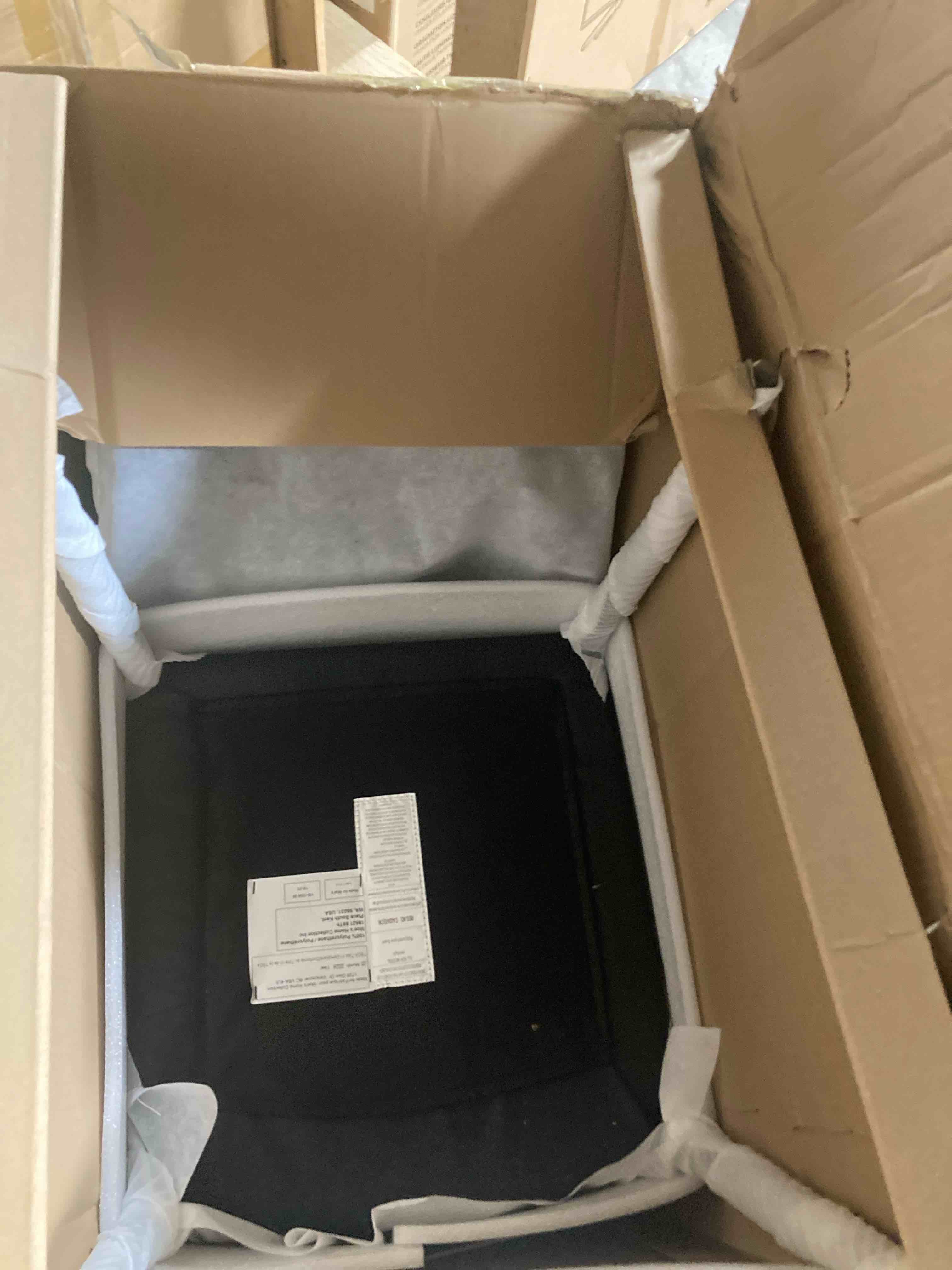 https://s3.amazonaws.com/lotting-images-prod/phillipi/TEA3371677_1757705467323.jpeg