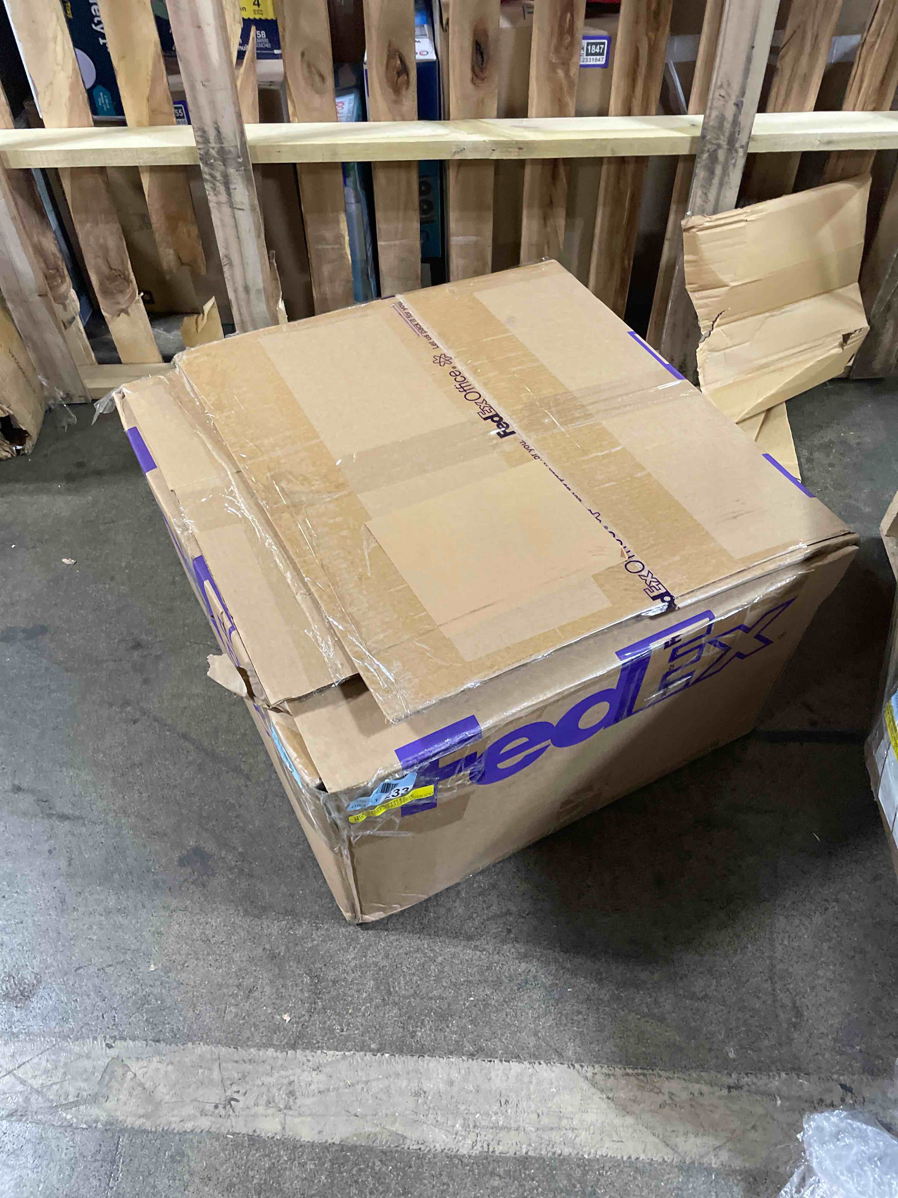 https://s3.amazonaws.com/lotting-images-prod/phillipi/TEA3371722_1758396412192.jpeg