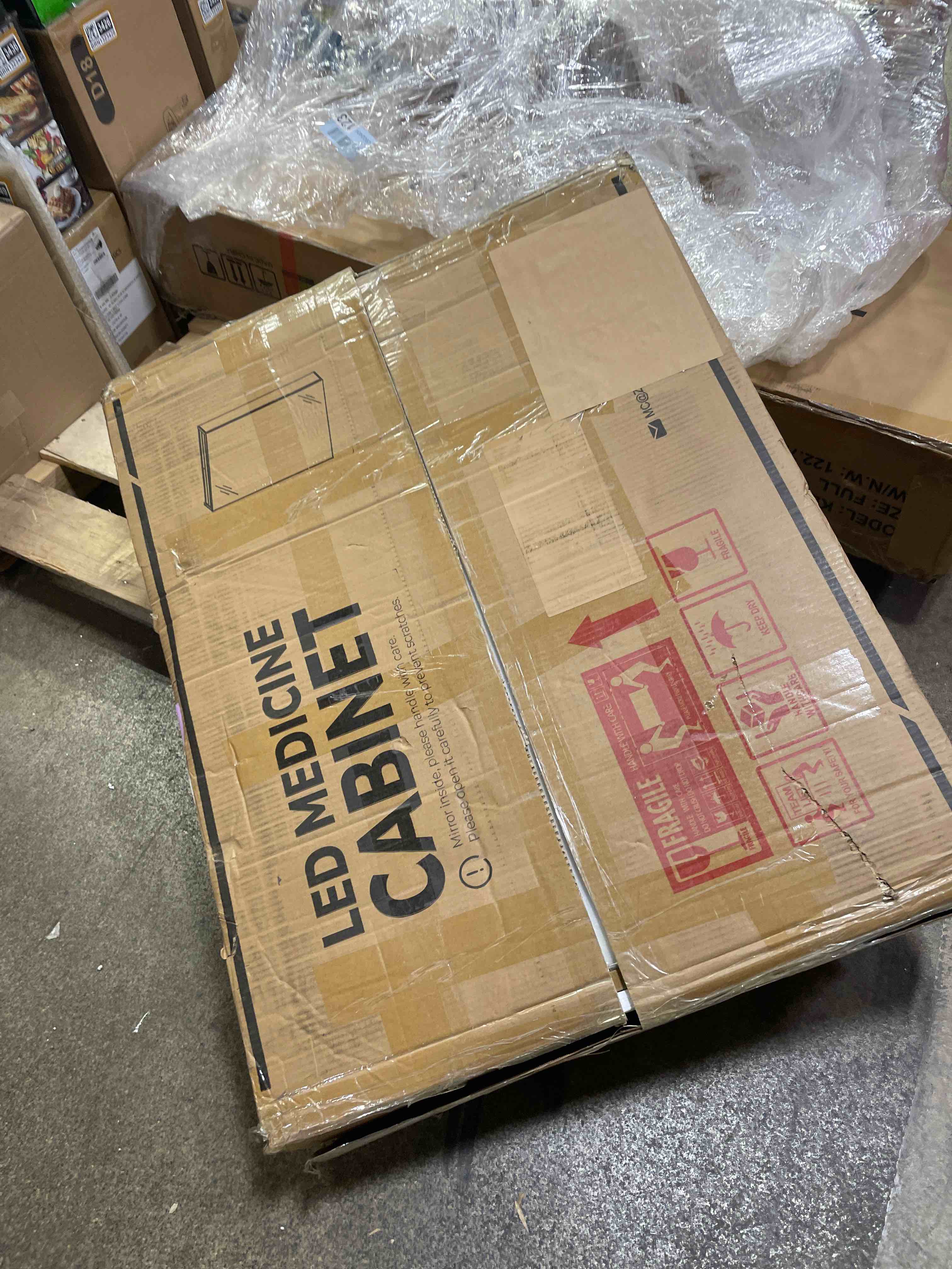 https://s3.amazonaws.com/lotting-images-prod/phillipi/TEA3371743_1758401783258.jpeg