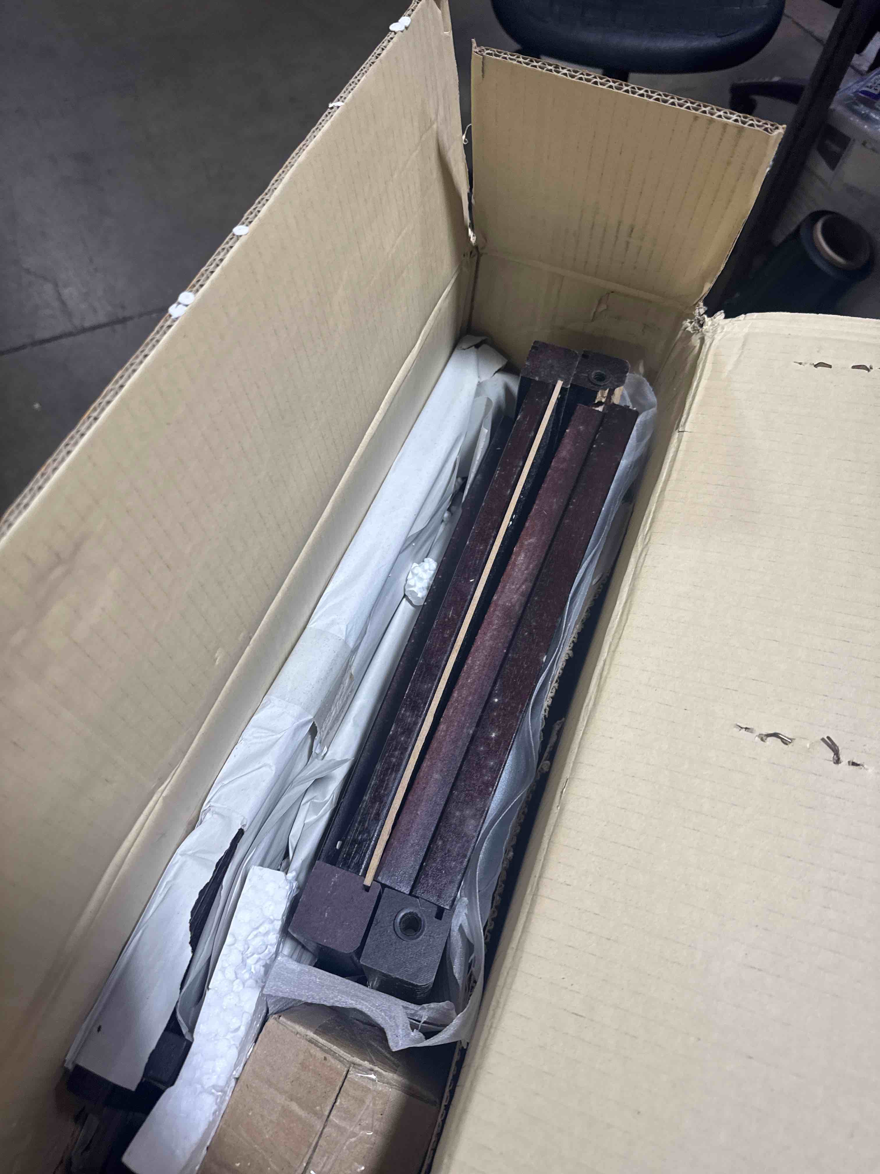 https://s3.amazonaws.com/lotting-images-prod/phillipi/TEA3371748_1758543810342.jpeg