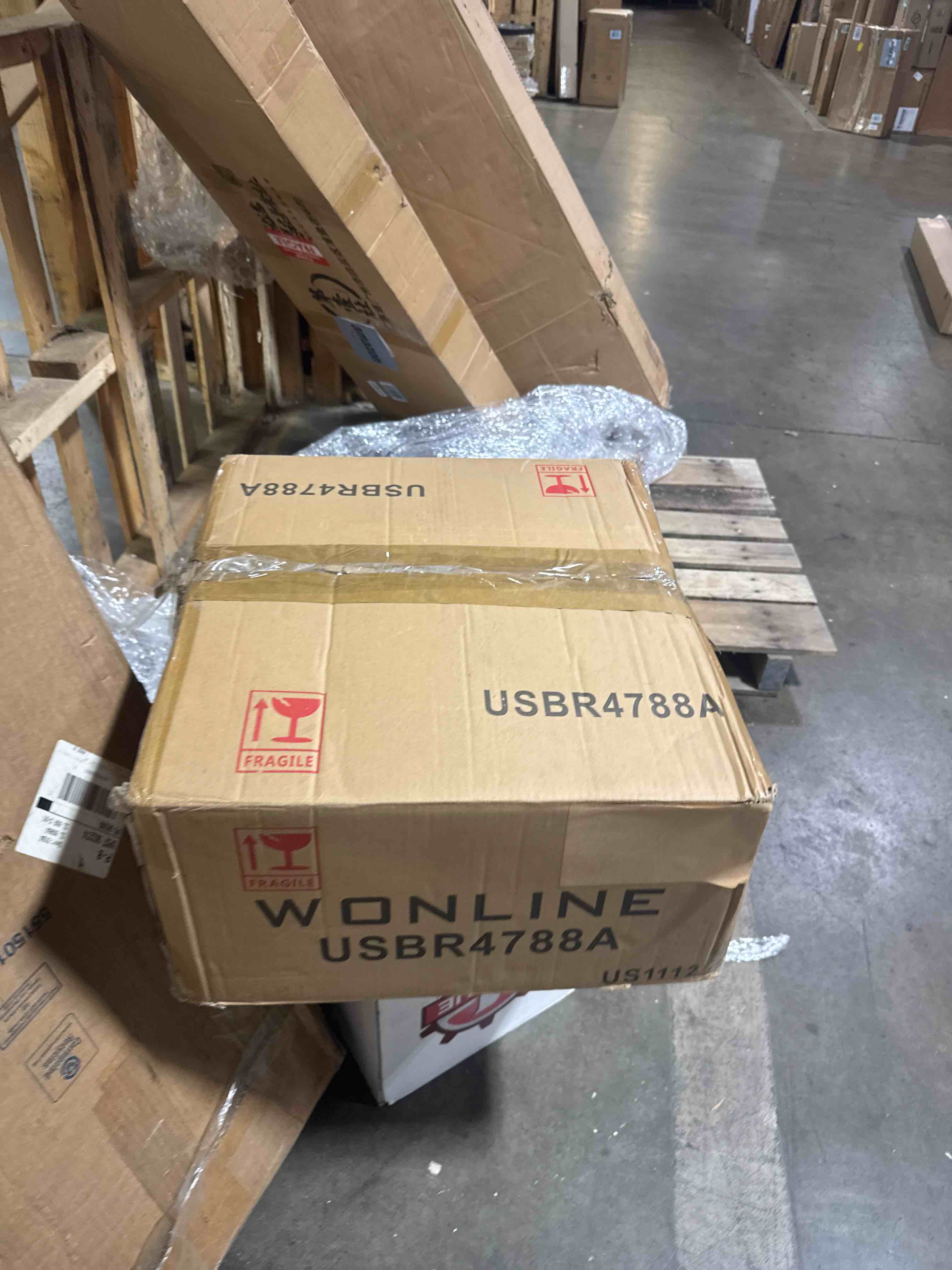 https://s3.amazonaws.com/lotting-images-prod/phillipi/TEA3371767_1758546586513.jpeg