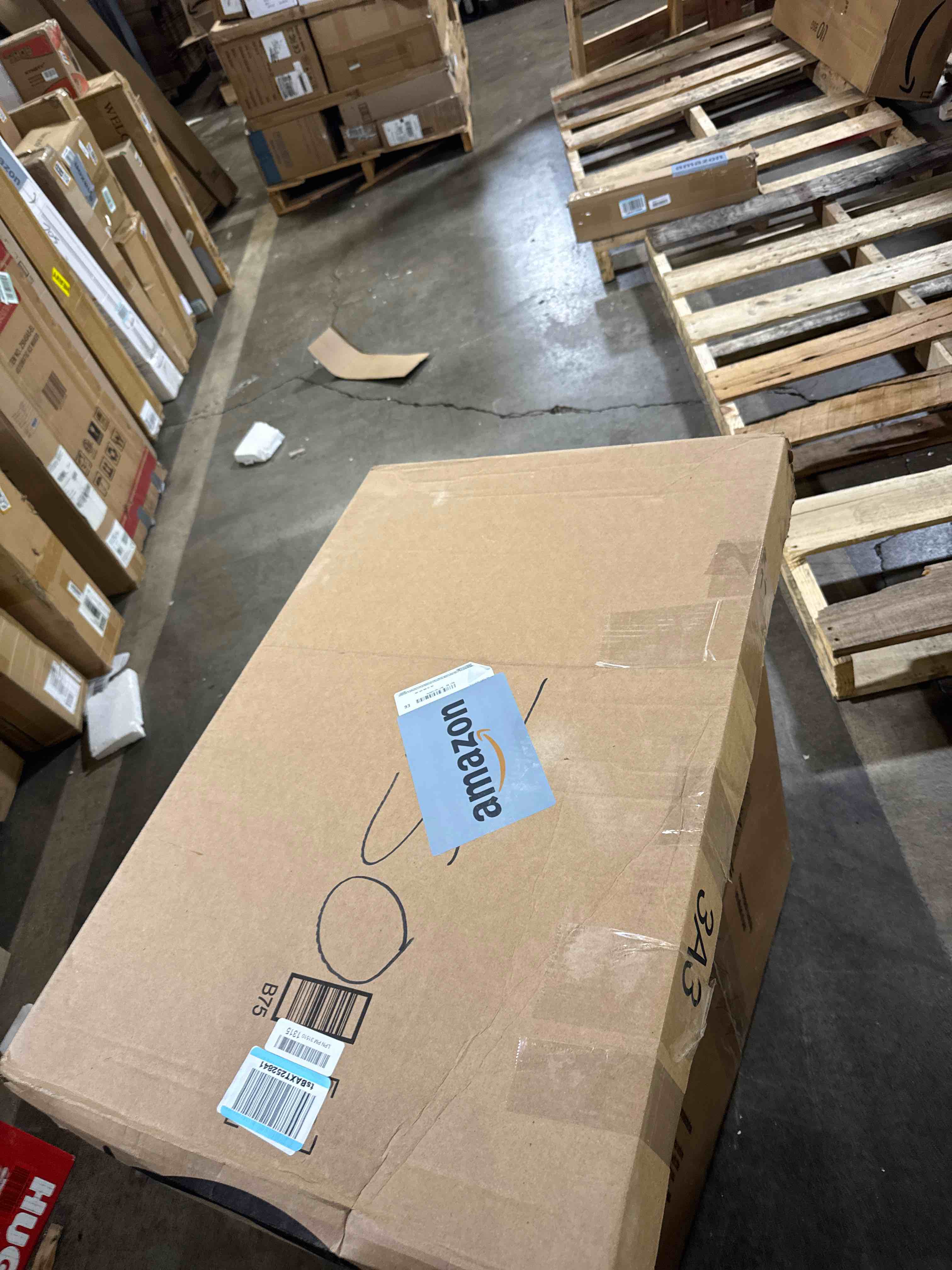 https://s3.amazonaws.com/lotting-images-prod/phillipi/TEA3371814_1758649719709.jpeg