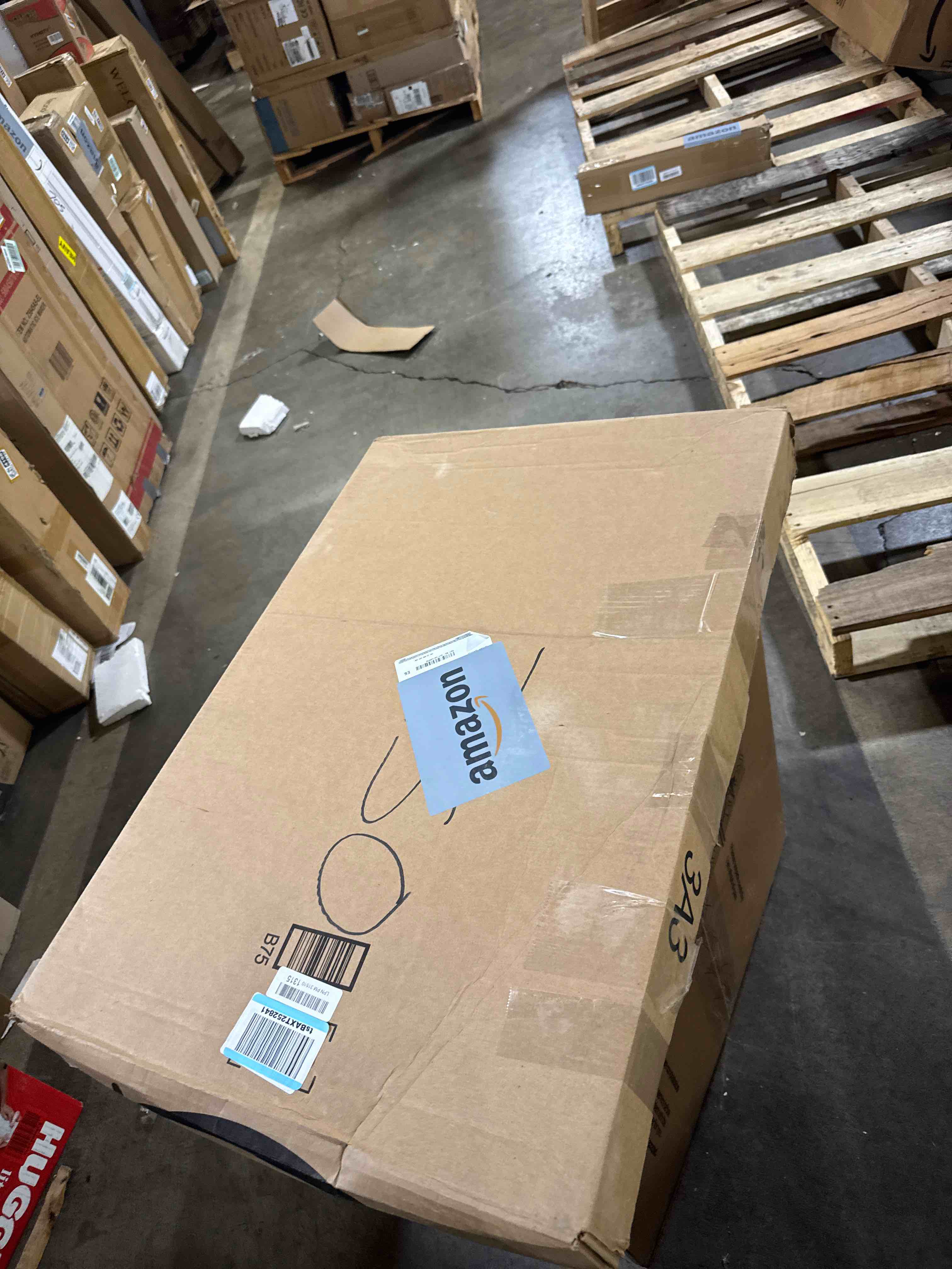 https://s3.amazonaws.com/lotting-images-prod/phillipi/TEA3371814_1758649720568.jpeg