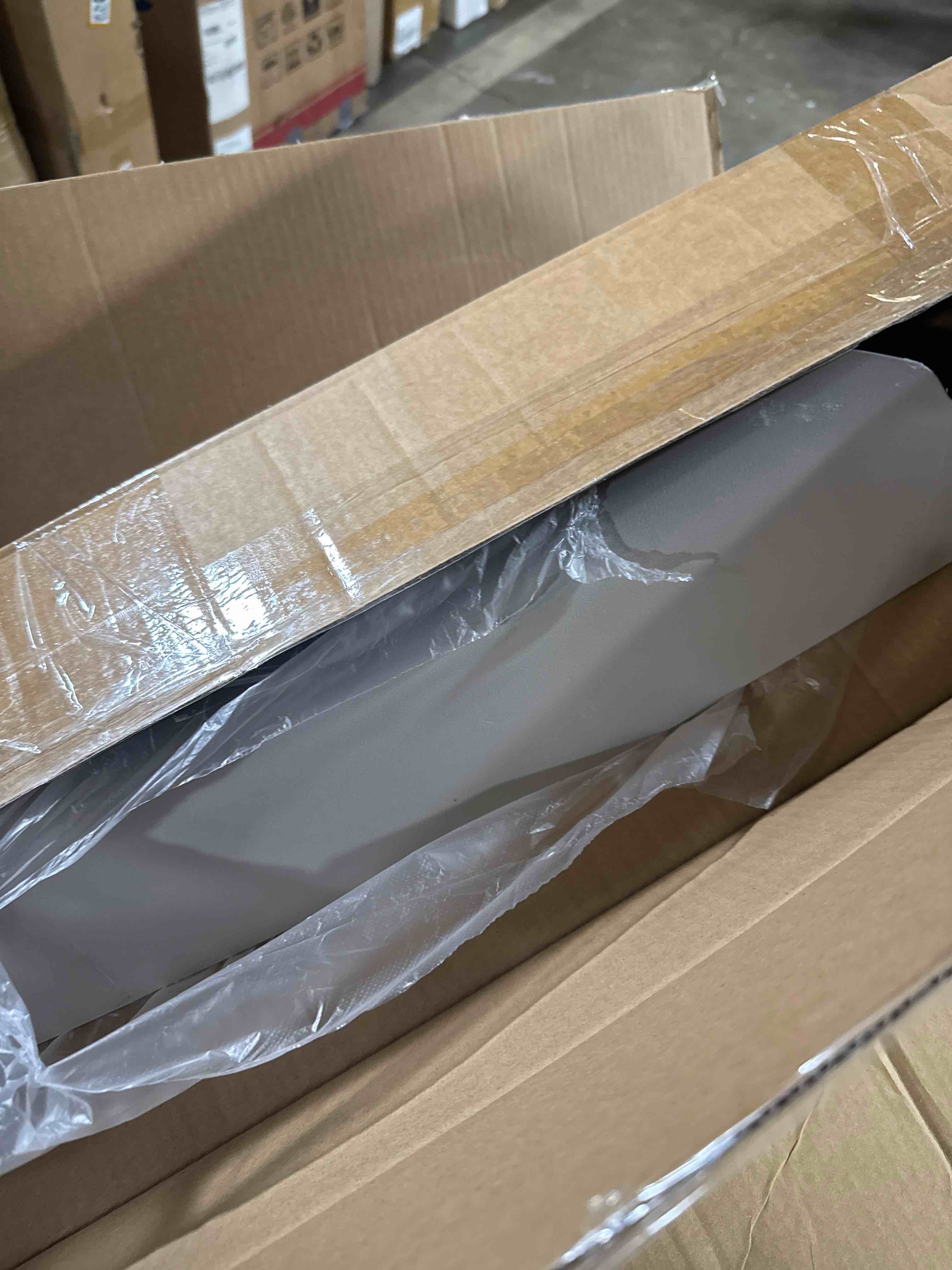 https://s3.amazonaws.com/lotting-images-prod/phillipi/TEA3371815_1758649870703.jpeg