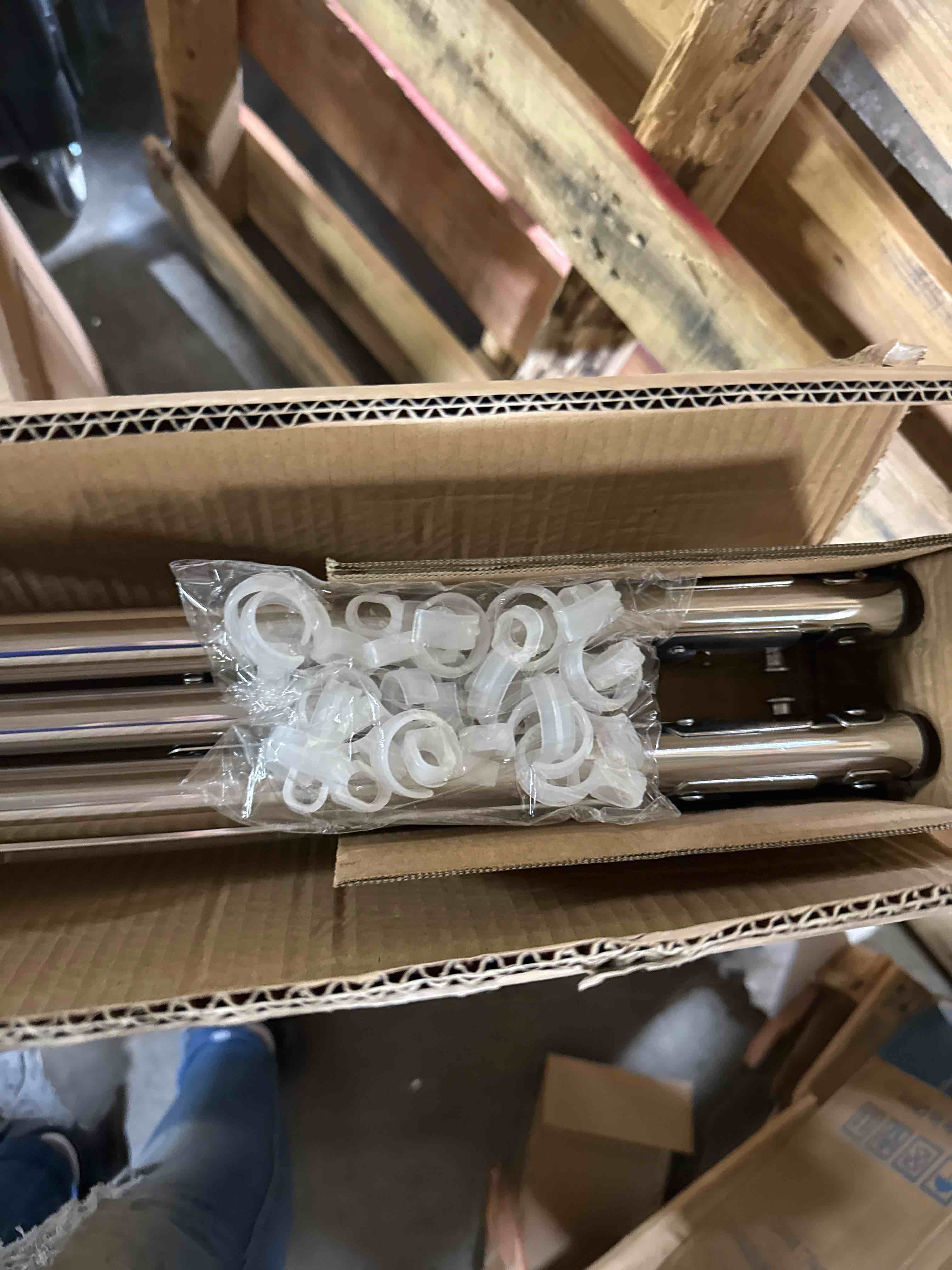 https://s3.amazonaws.com/lotting-images-prod/phillipi/TEA3371827_1758652416099.jpeg