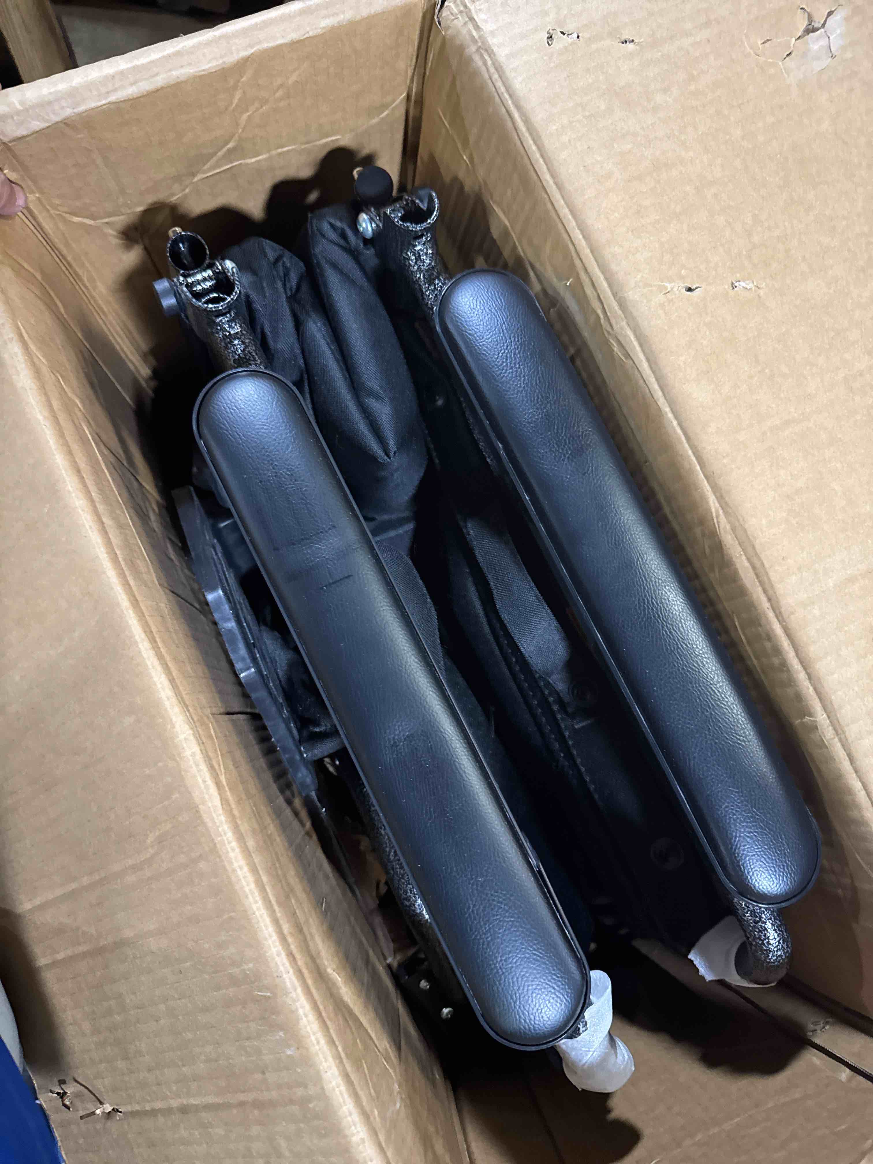 https://s3.amazonaws.com/lotting-images-prod/phillipi/TEA3371866_1758657836623.jpeg