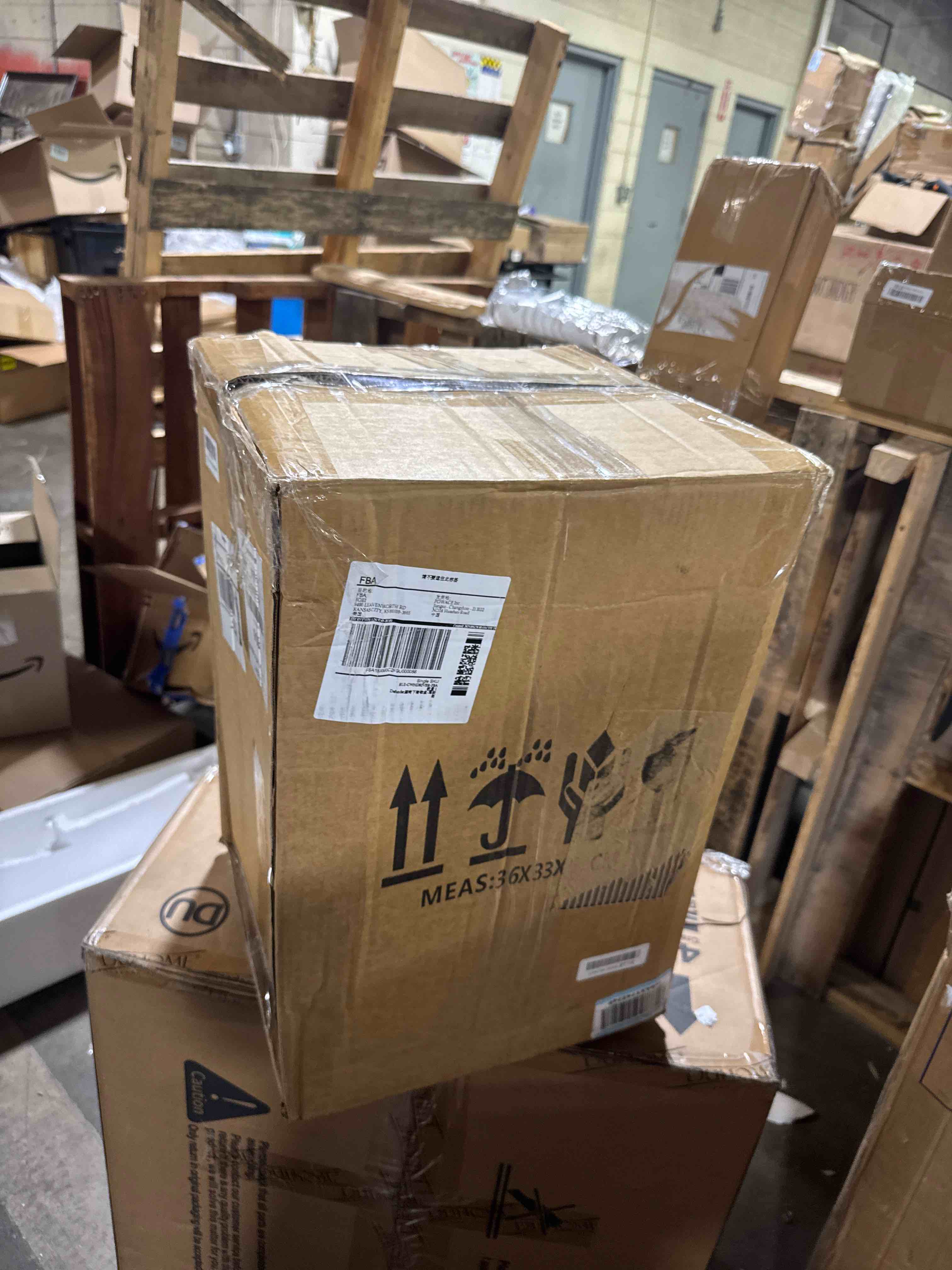 https://s3.amazonaws.com/lotting-images-prod/phillipi/TEA3371870_1758658238492.jpeg