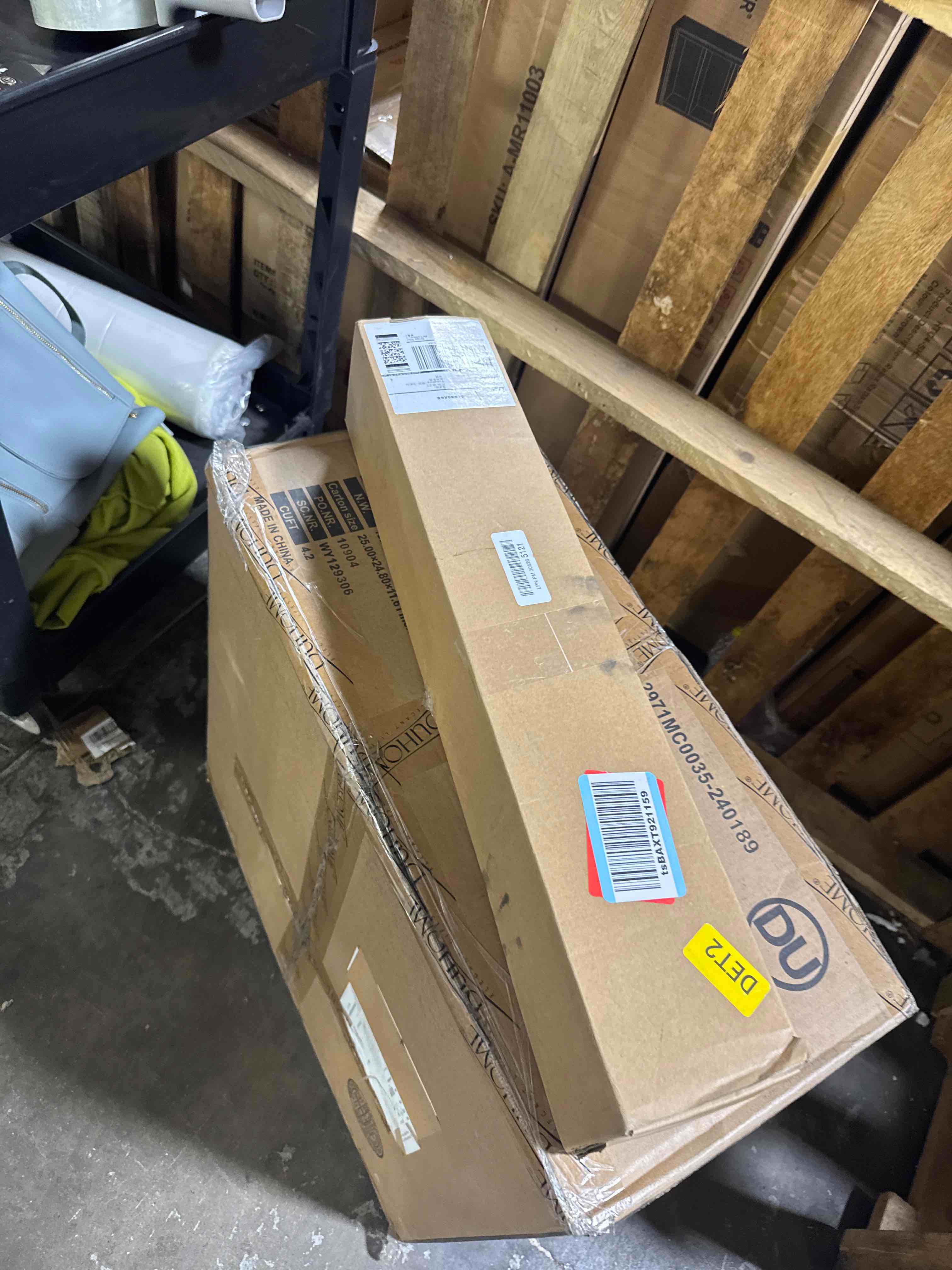 https://s3.amazonaws.com/lotting-images-prod/phillipi/TEA3371891_1758728722416.jpeg