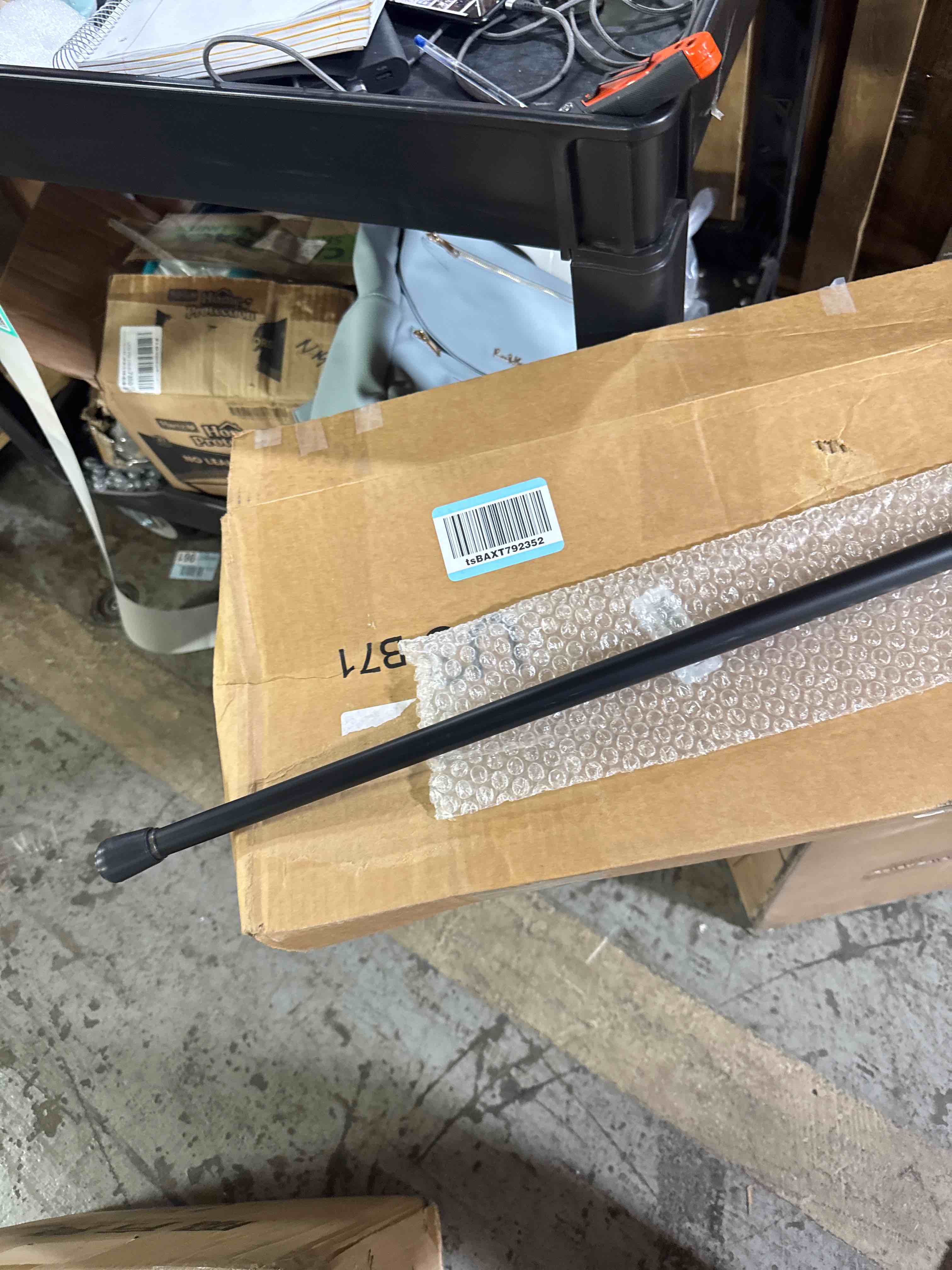 https://s3.amazonaws.com/lotting-images-prod/phillipi/TEA3371904_1758730484708.jpeg