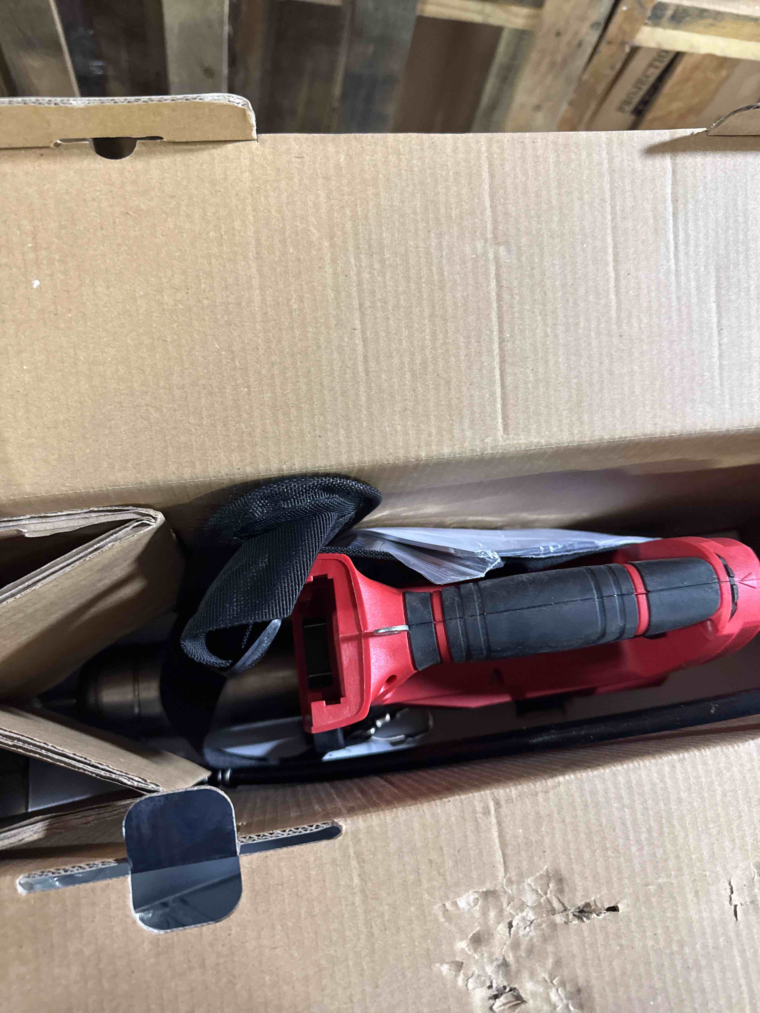 https://s3.amazonaws.com/lotting-images-prod/phillipi/TEA3371912_1758731437643.jpeg