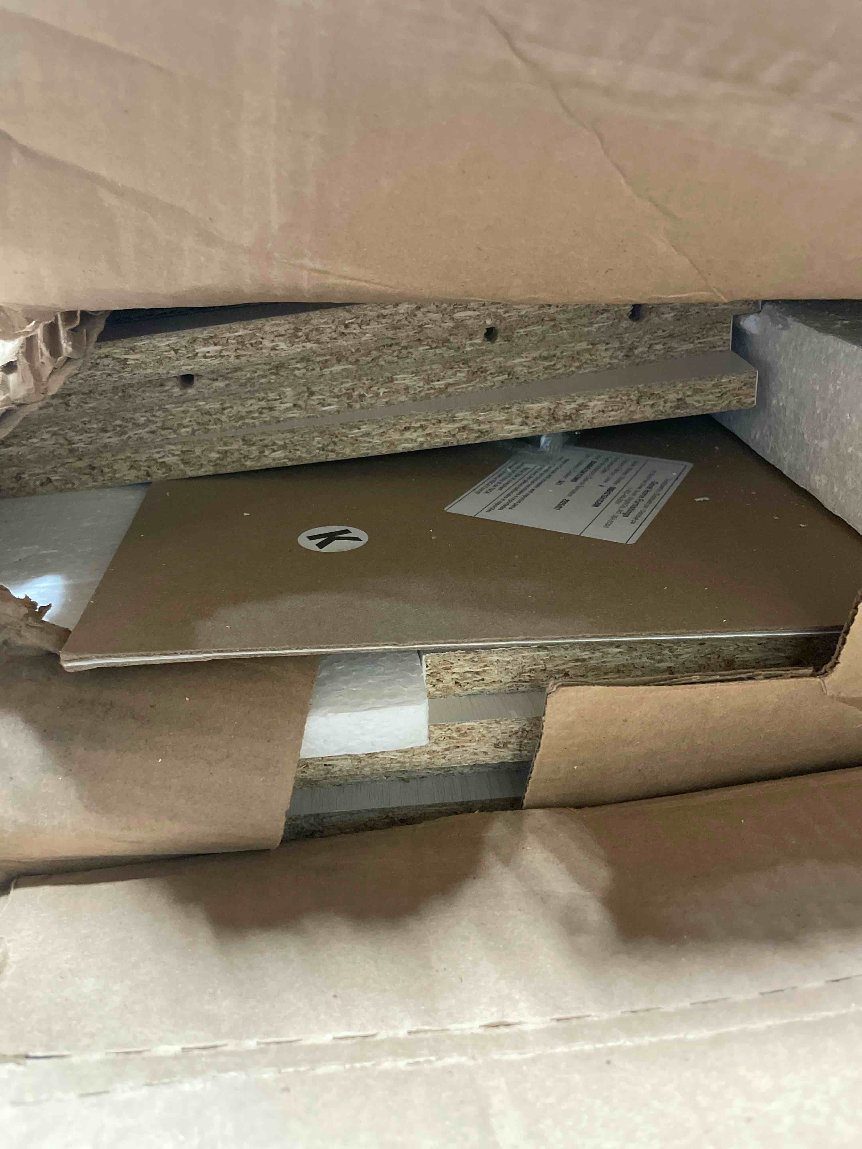https://s3.amazonaws.com/lotting-images-prod/phillipi/TEA3371955_1758804961079.jpeg