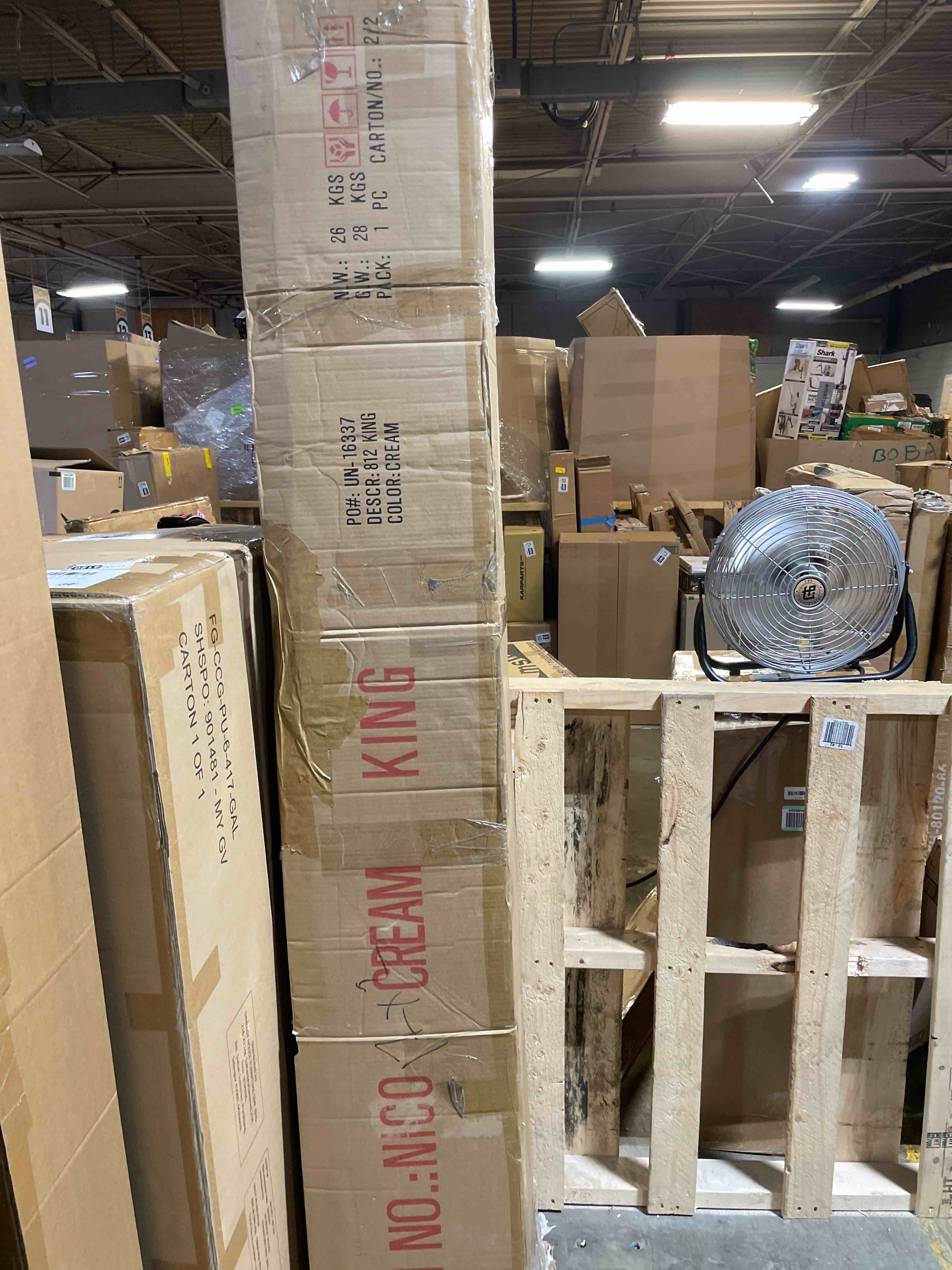 https://s3.amazonaws.com/lotting-images-prod/phillipi/TEA3371978_1758901369981.jpeg