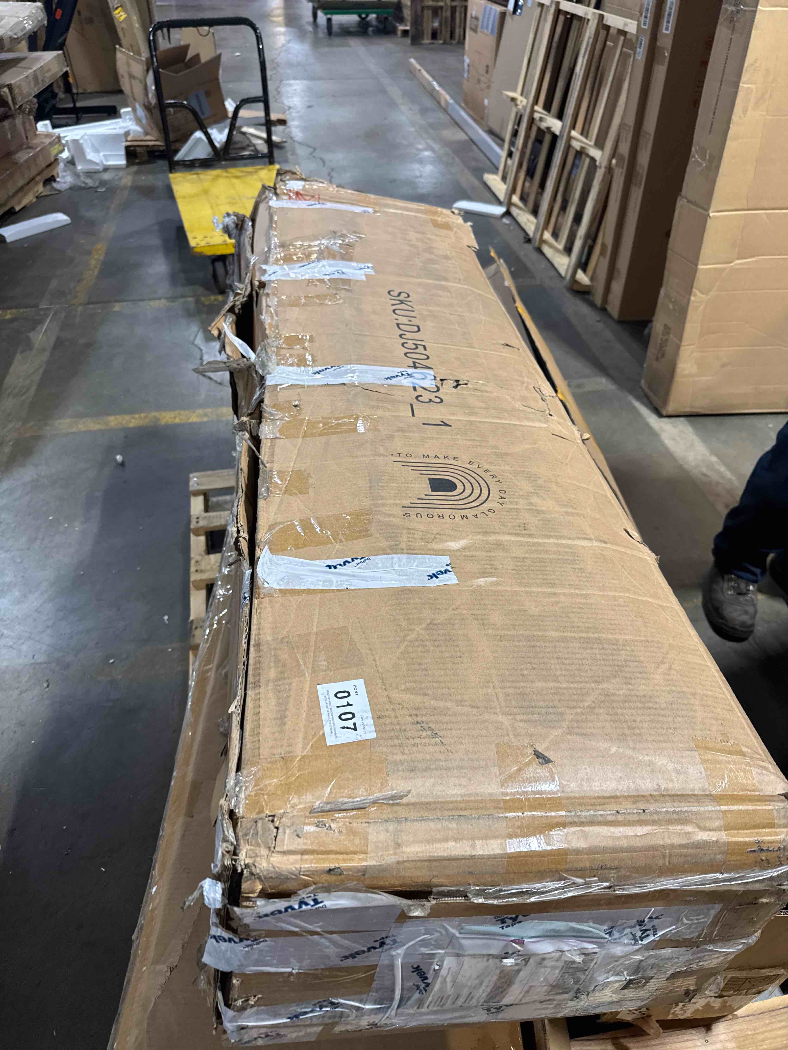 https://s3.amazonaws.com/lotting-images-prod/phillipi/TEA3371982_1758902647385.jpeg