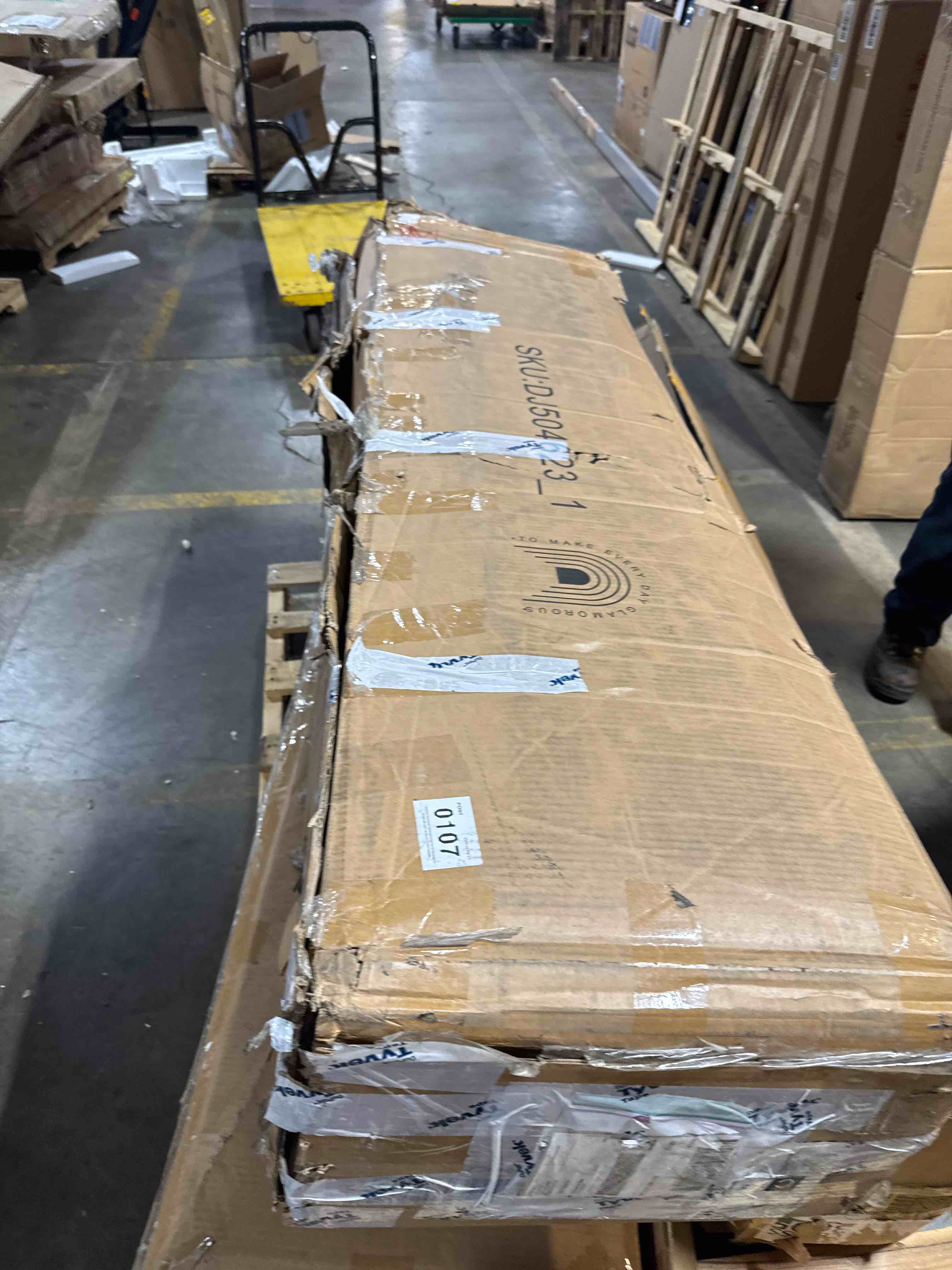 https://s3.amazonaws.com/lotting-images-prod/phillipi/TEA3371982_1758902648576.jpeg