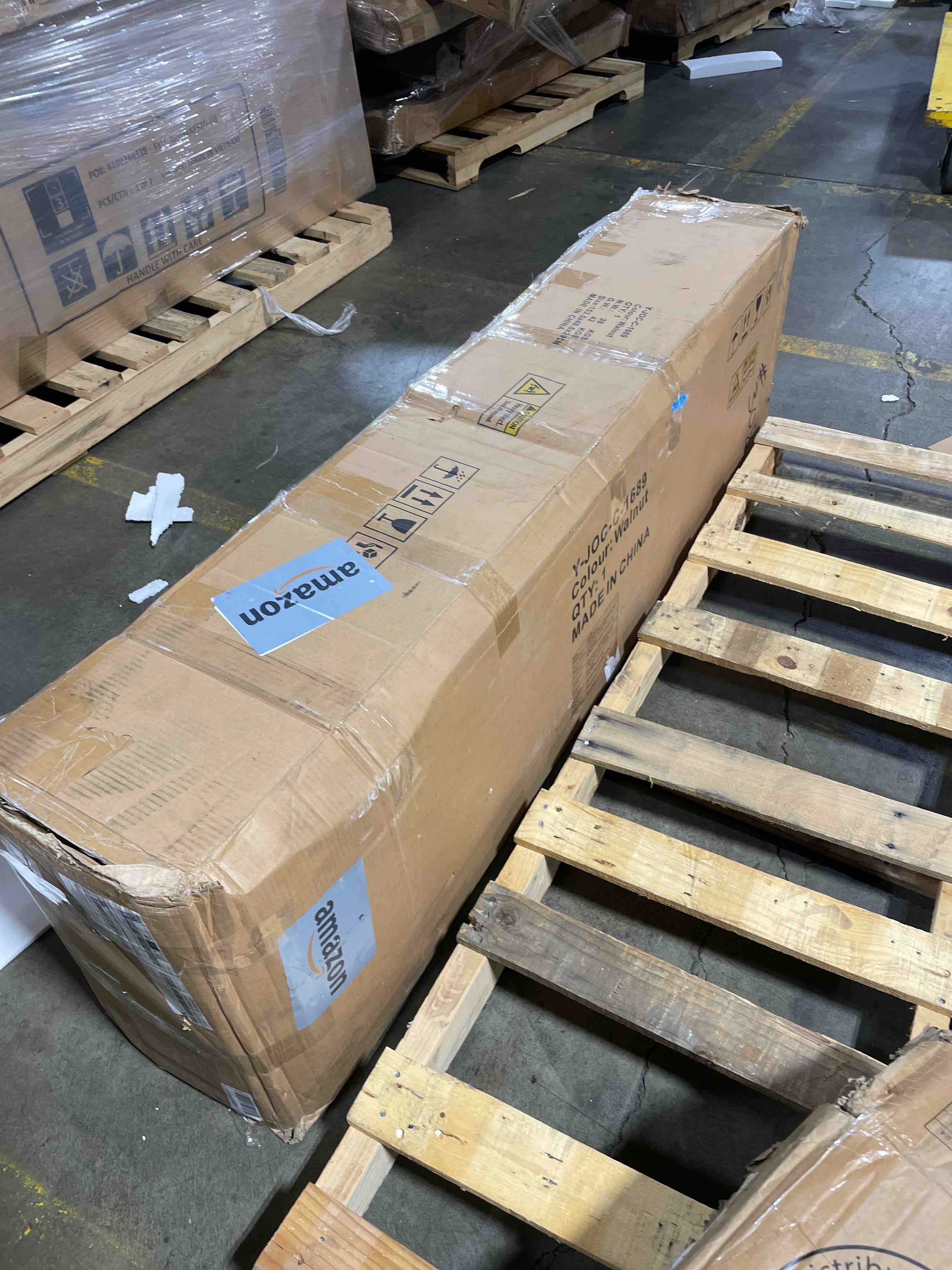 https://s3.amazonaws.com/lotting-images-prod/phillipi/TEA3371985_1758903737218.jpeg