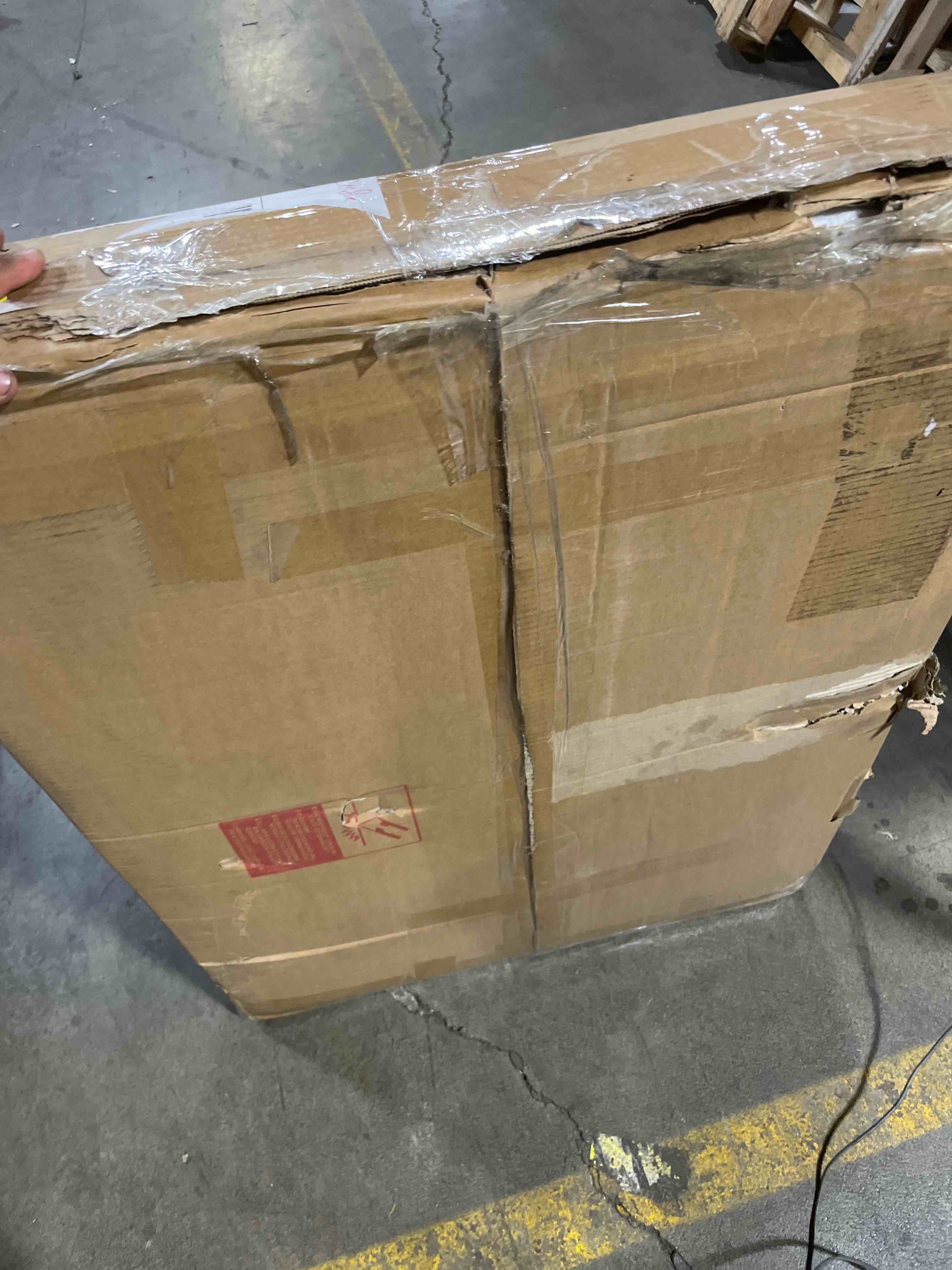 https://s3.amazonaws.com/lotting-images-prod/phillipi/TEA3371998_1758907862017.jpeg