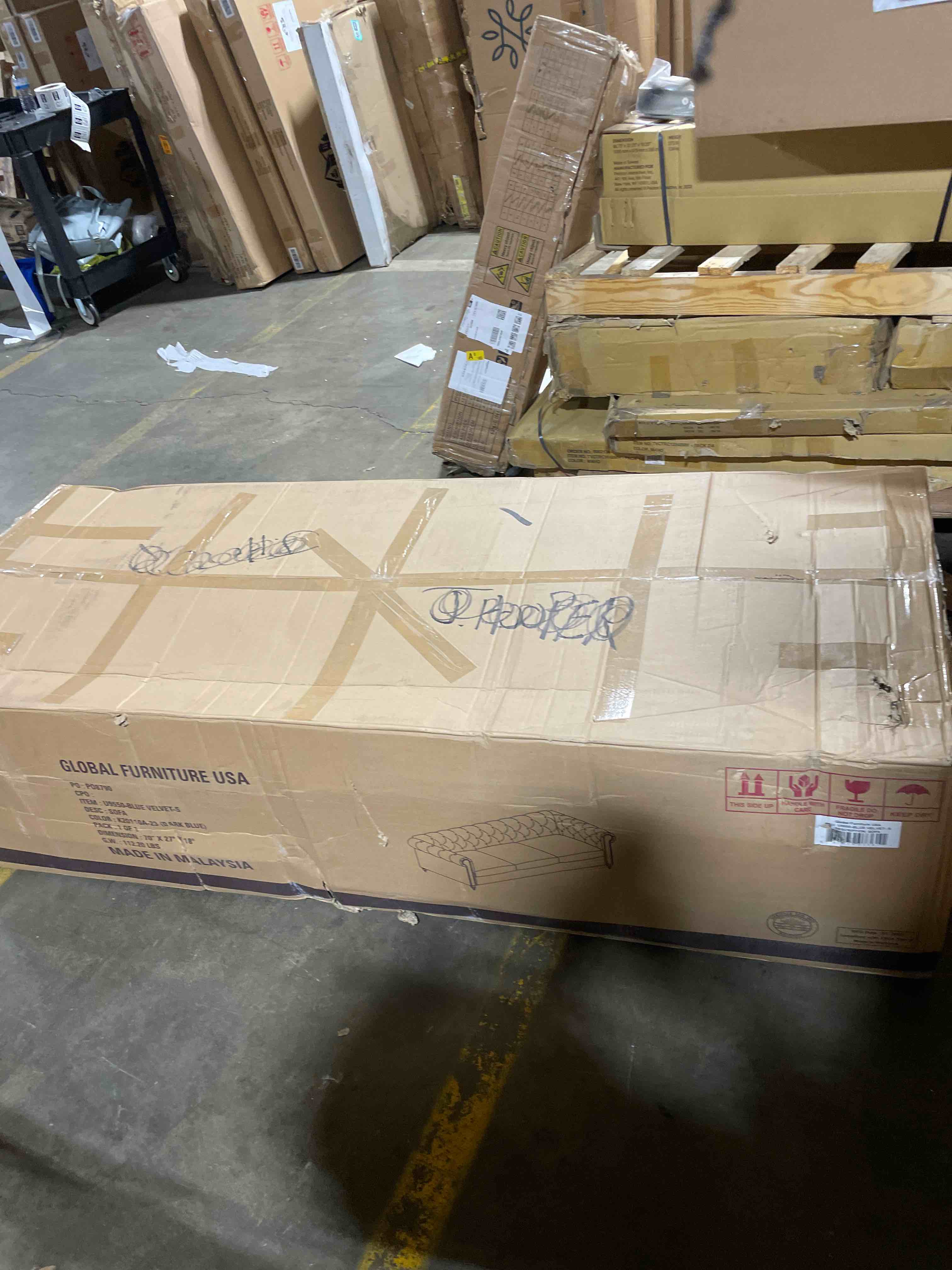 https://s3.amazonaws.com/lotting-images-prod/phillipi/TEA3372004_1758911417398.jpeg