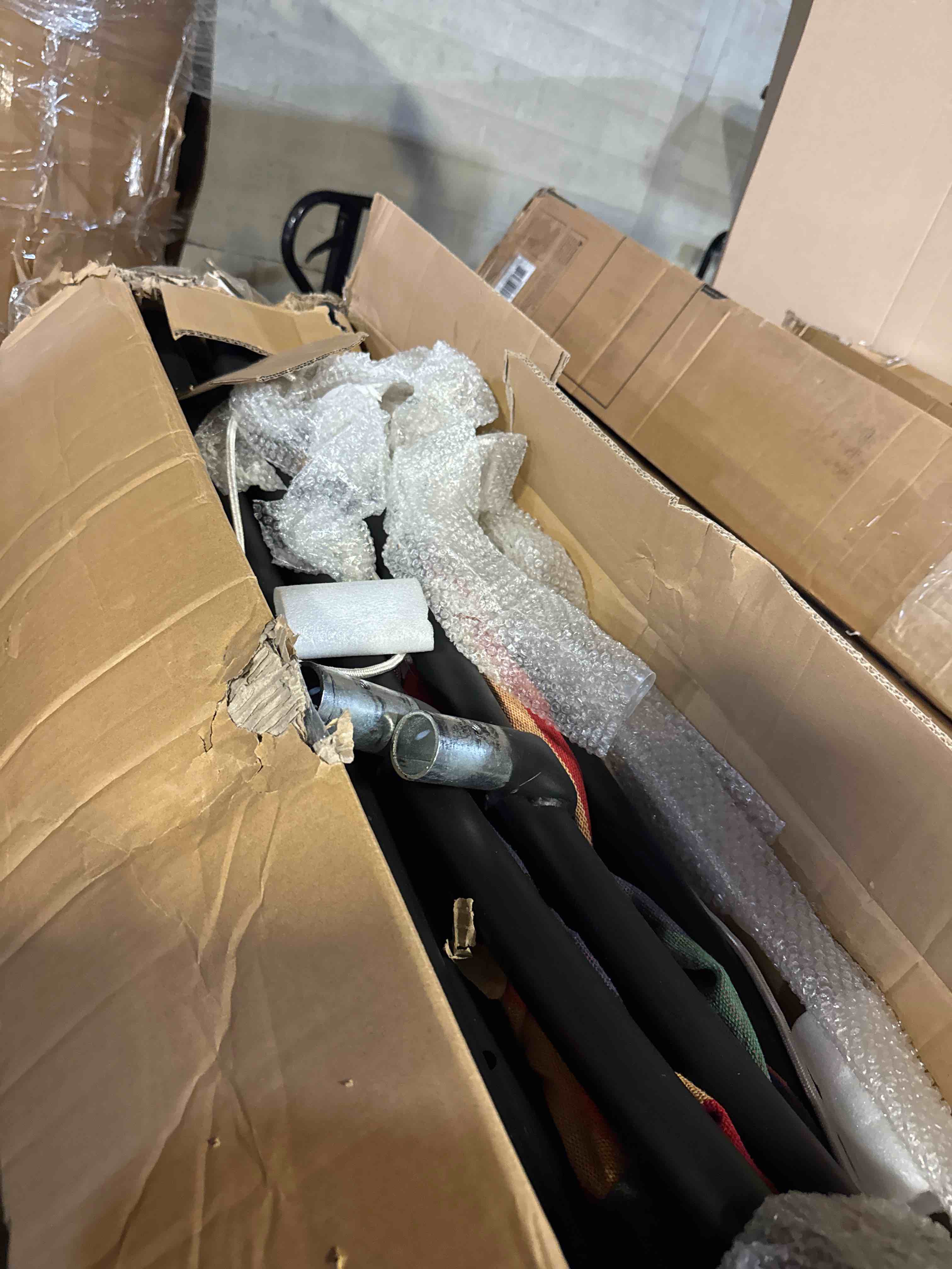 https://s3.amazonaws.com/lotting-images-prod/phillipi/TEA3372076_1759256321457.jpeg