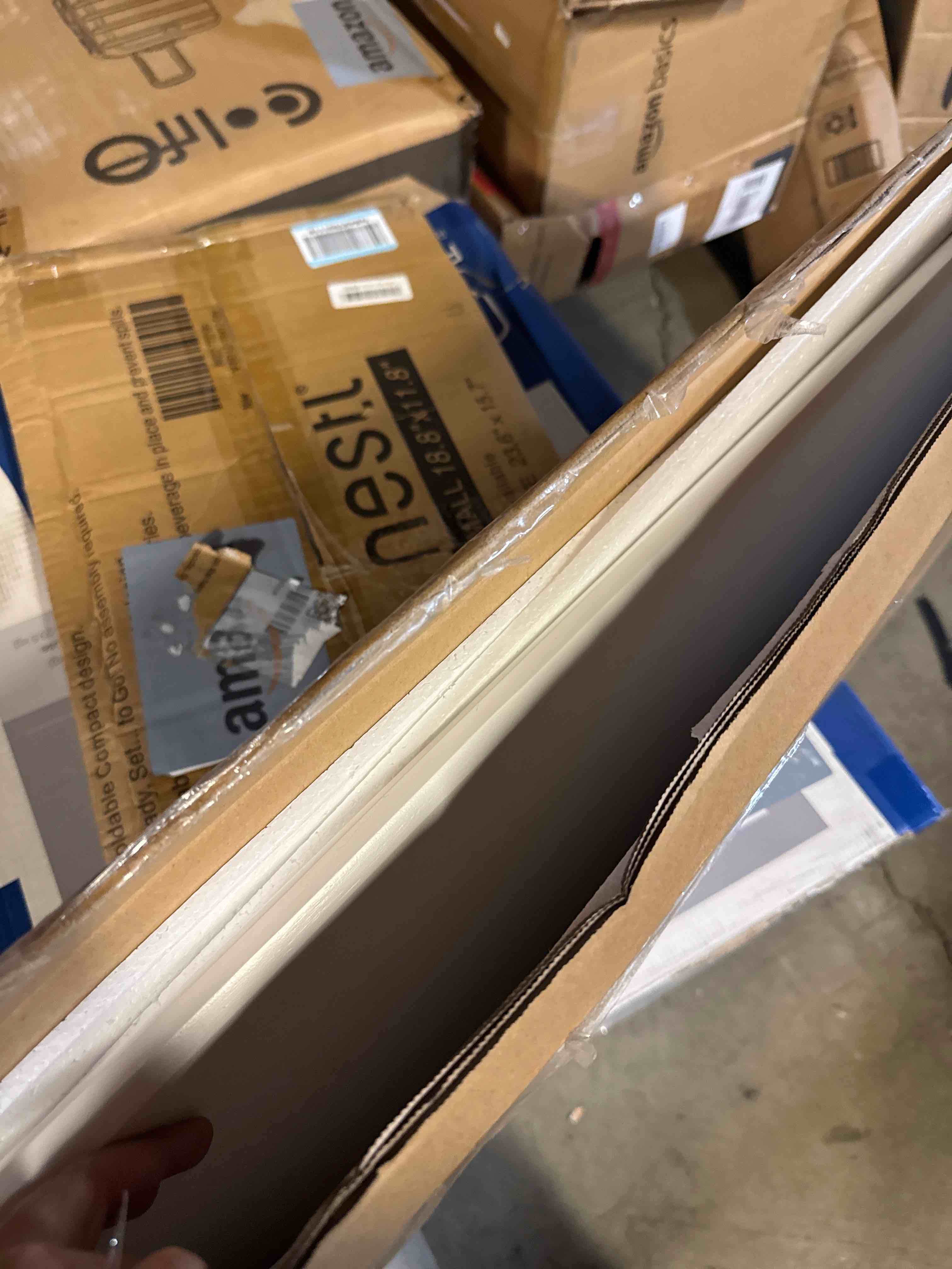 https://s3.amazonaws.com/lotting-images-prod/phillipi/TEA3372082_1759257820099.jpeg