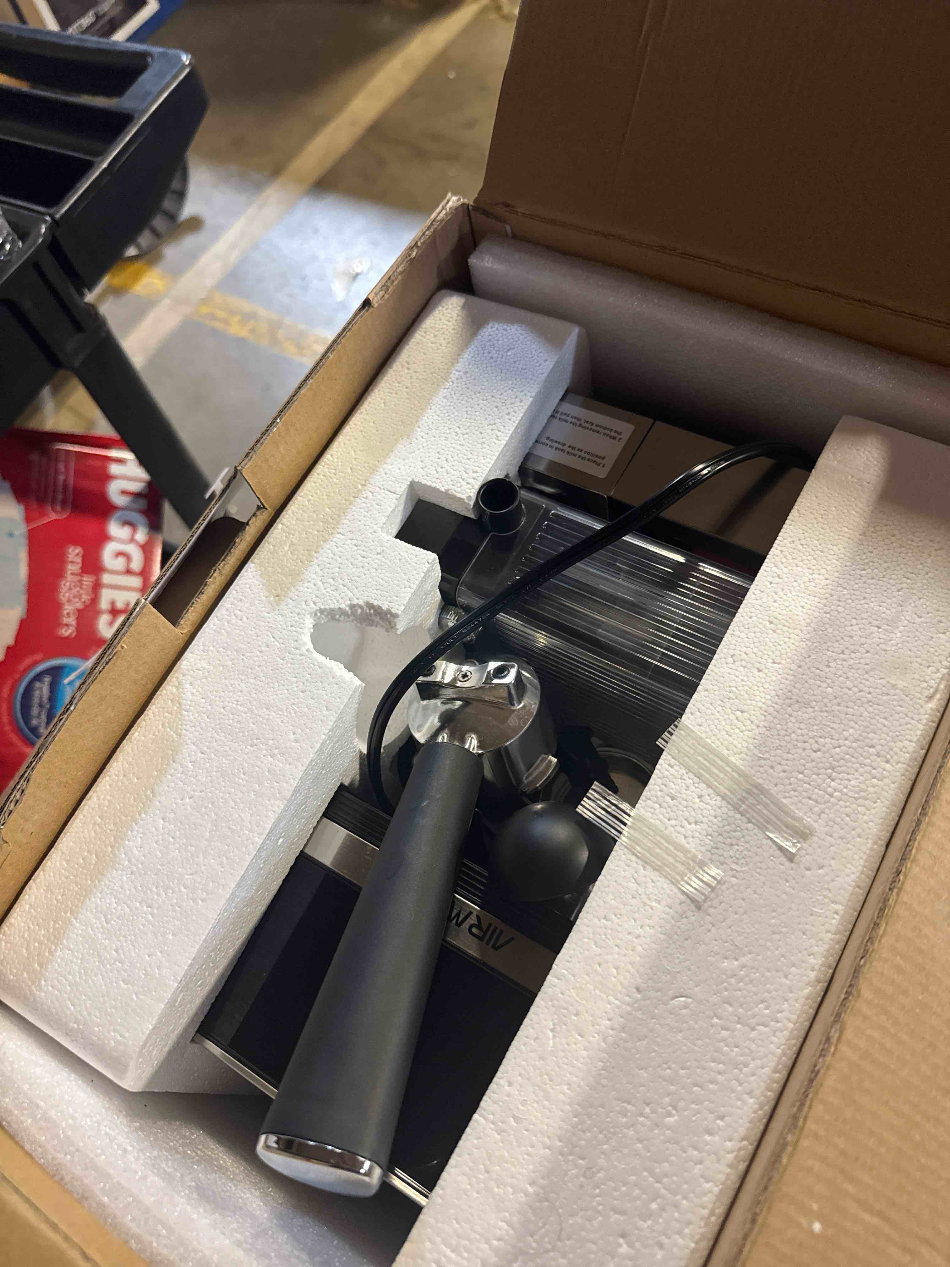 https://s3.amazonaws.com/lotting-images-prod/phillipi/TEA3372098_1759261174846.jpeg