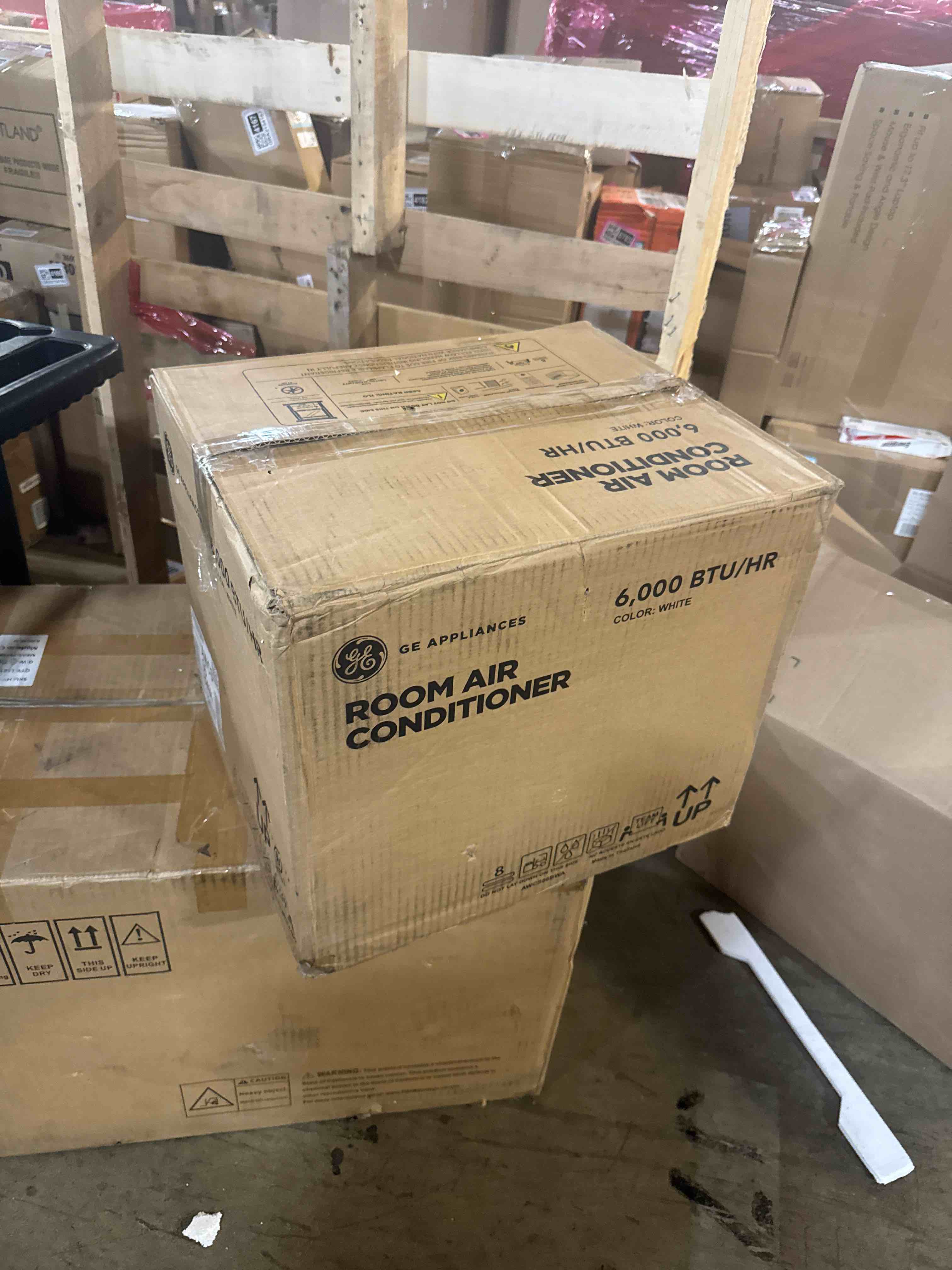 https://s3.amazonaws.com/lotting-images-prod/phillipi/TEA3372143_1759409998877.jpeg