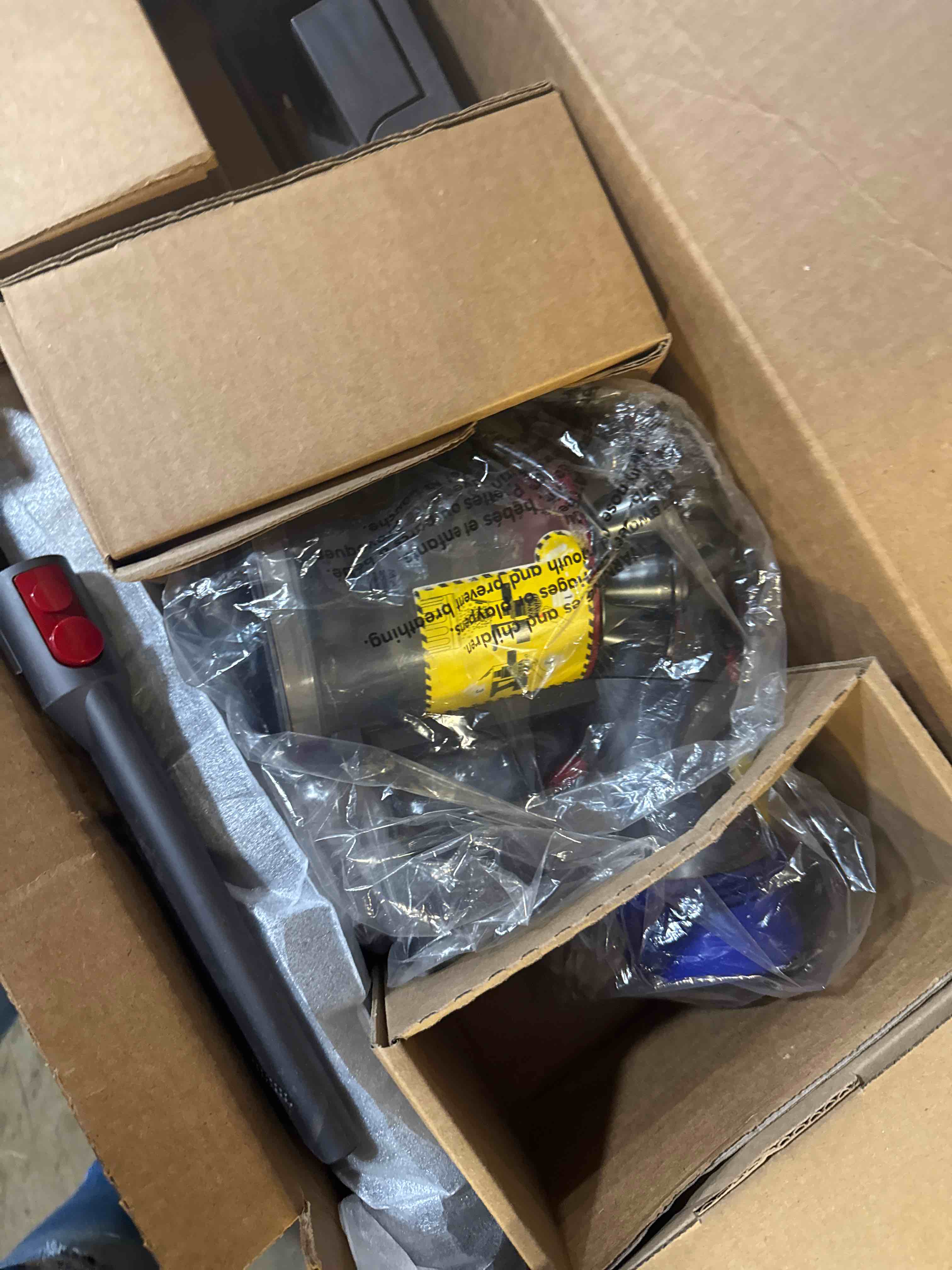 https://s3.amazonaws.com/lotting-images-prod/phillipi/TEA3372148_1759410688583.jpeg