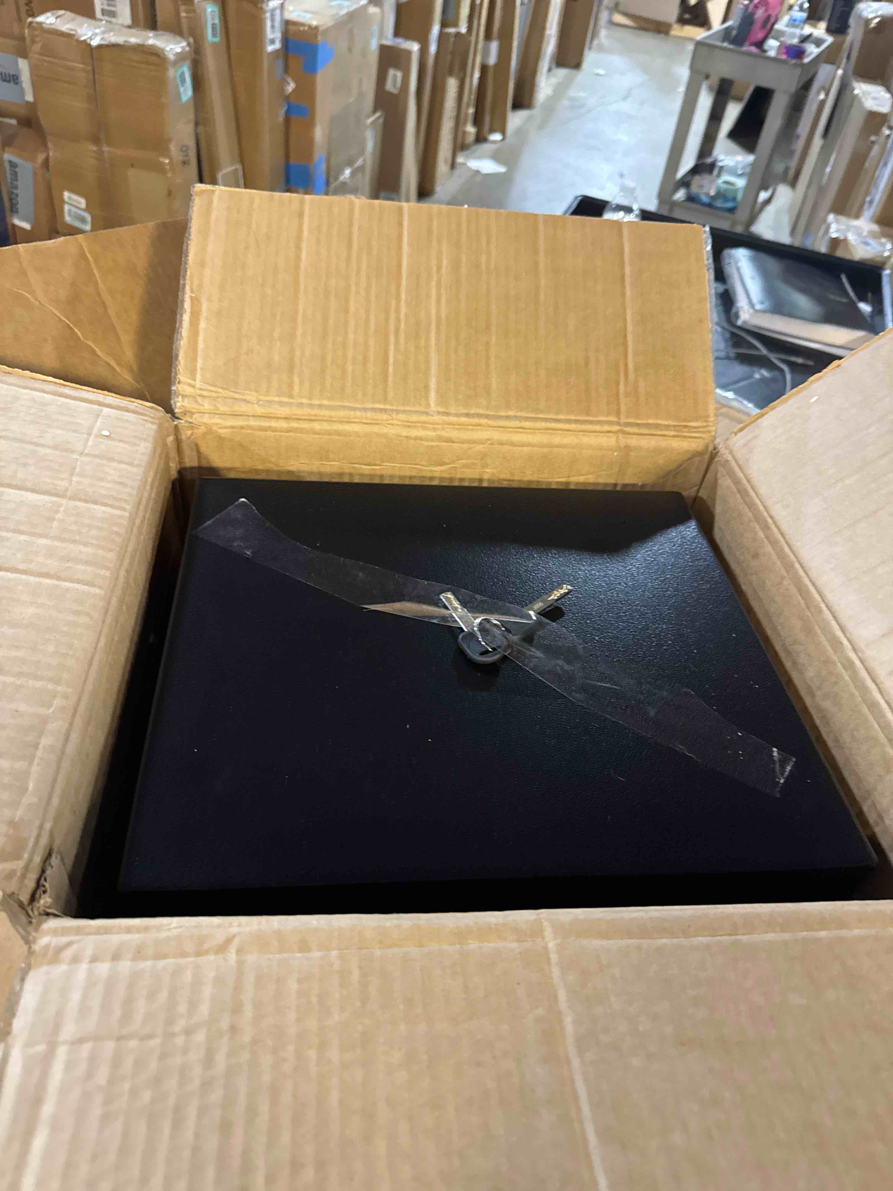 https://s3.amazonaws.com/lotting-images-prod/phillipi/TEA3372166_1759414620042.jpeg