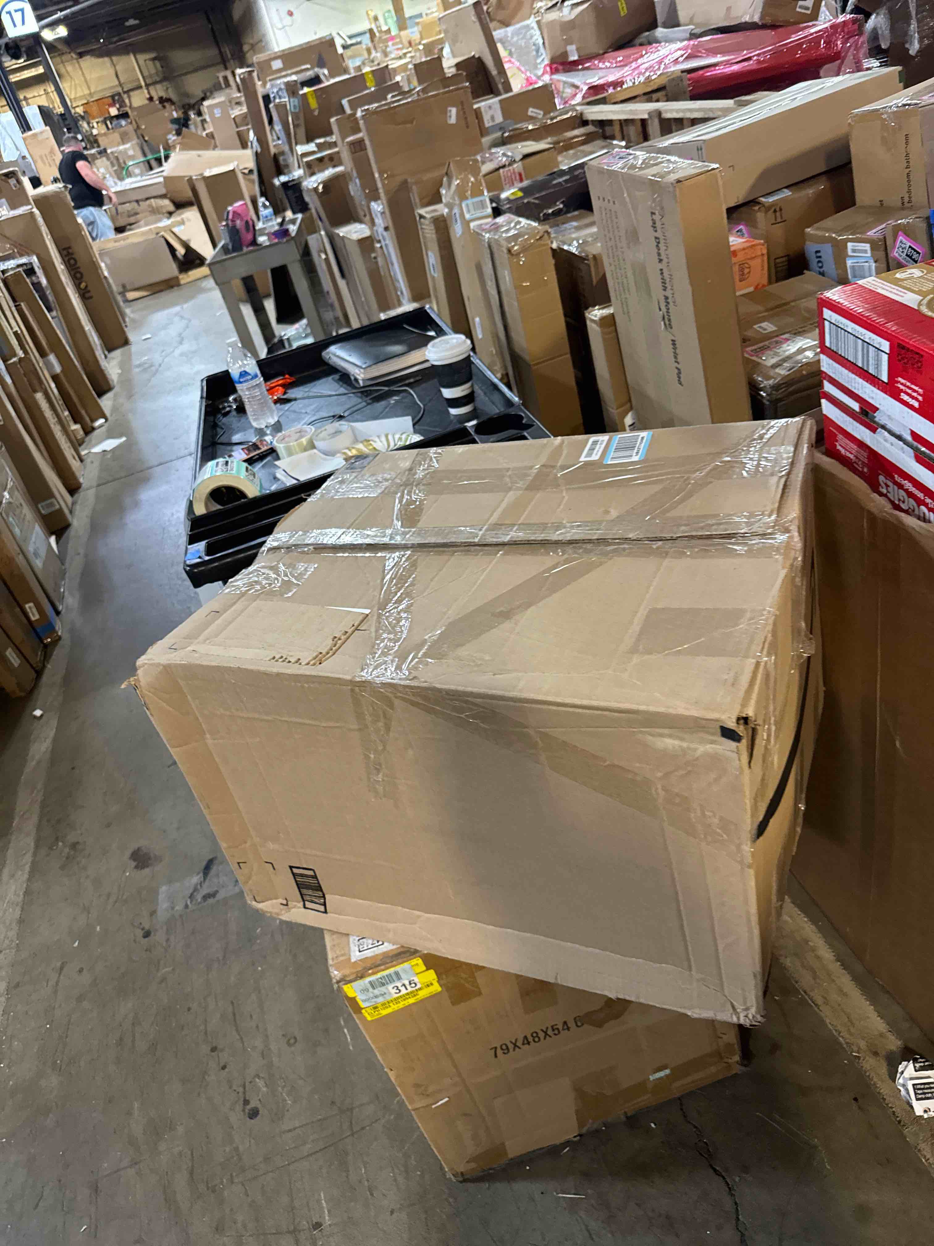 https://s3.amazonaws.com/lotting-images-prod/phillipi/TEA3372166_1759414652051.jpeg