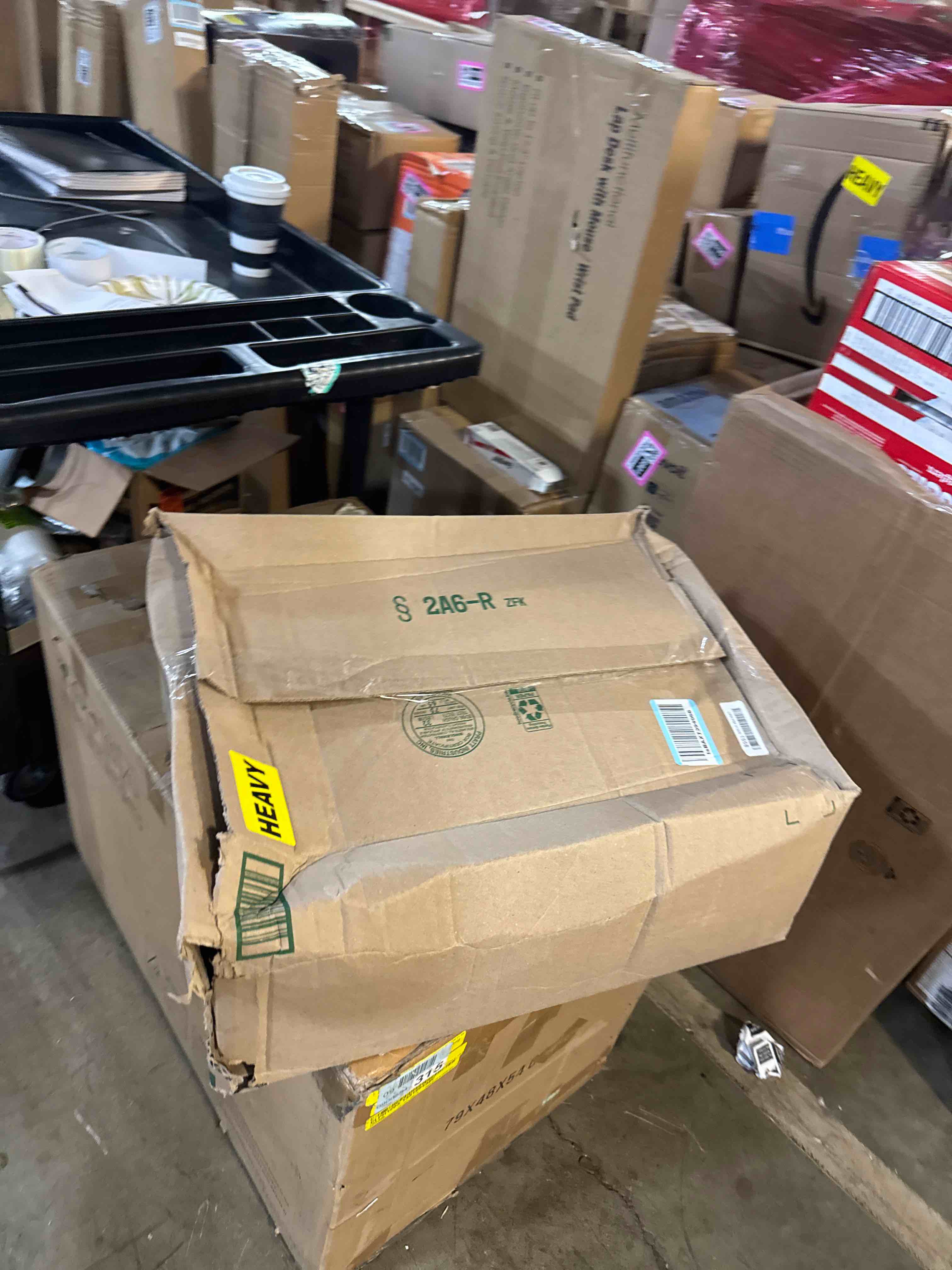 https://s3.amazonaws.com/lotting-images-prod/phillipi/TEA3372167_1759414772101.jpeg
