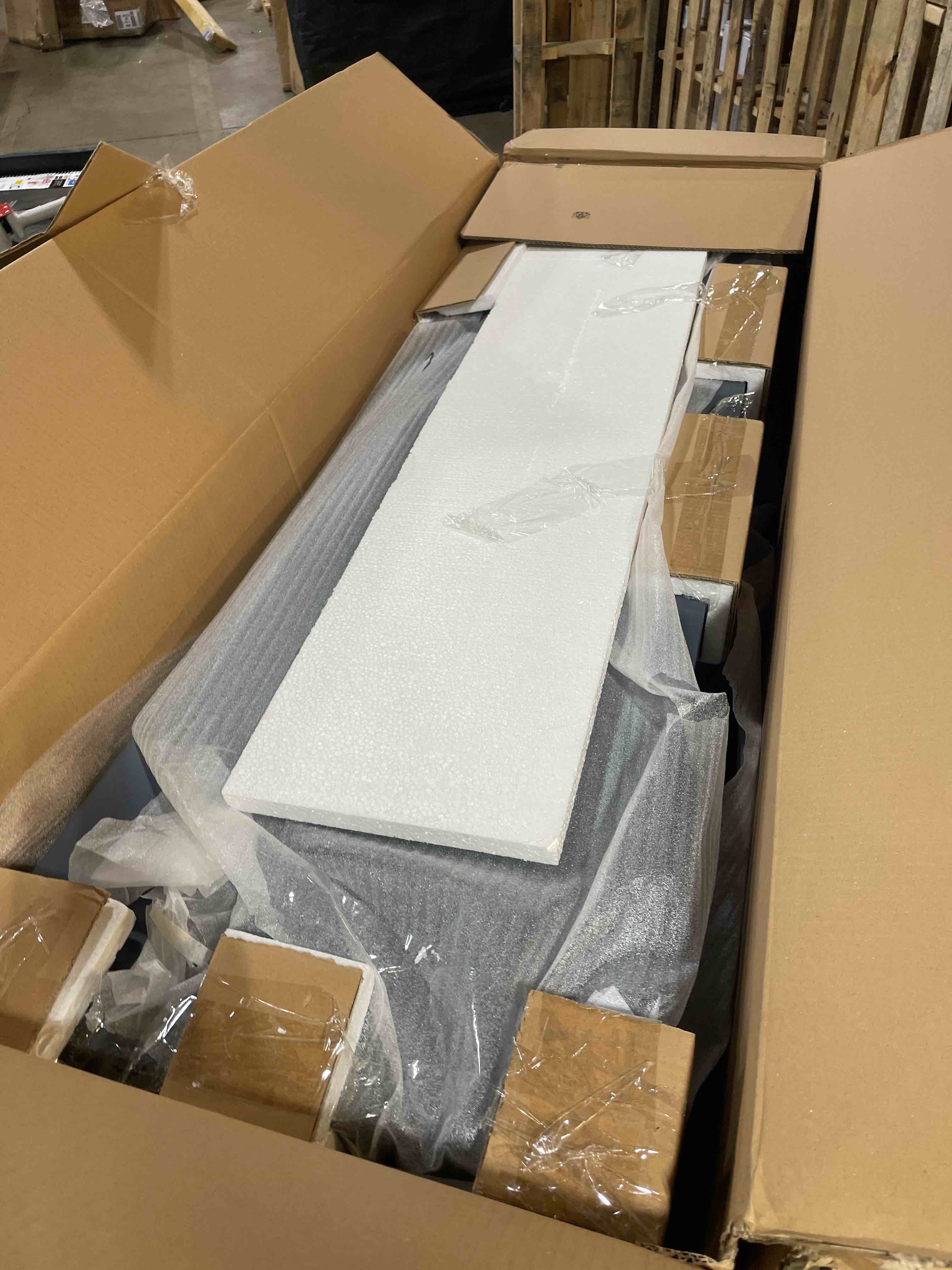 https://s3.amazonaws.com/lotting-images-prod/phillipi/TEA3372265_1759841596702.jpeg