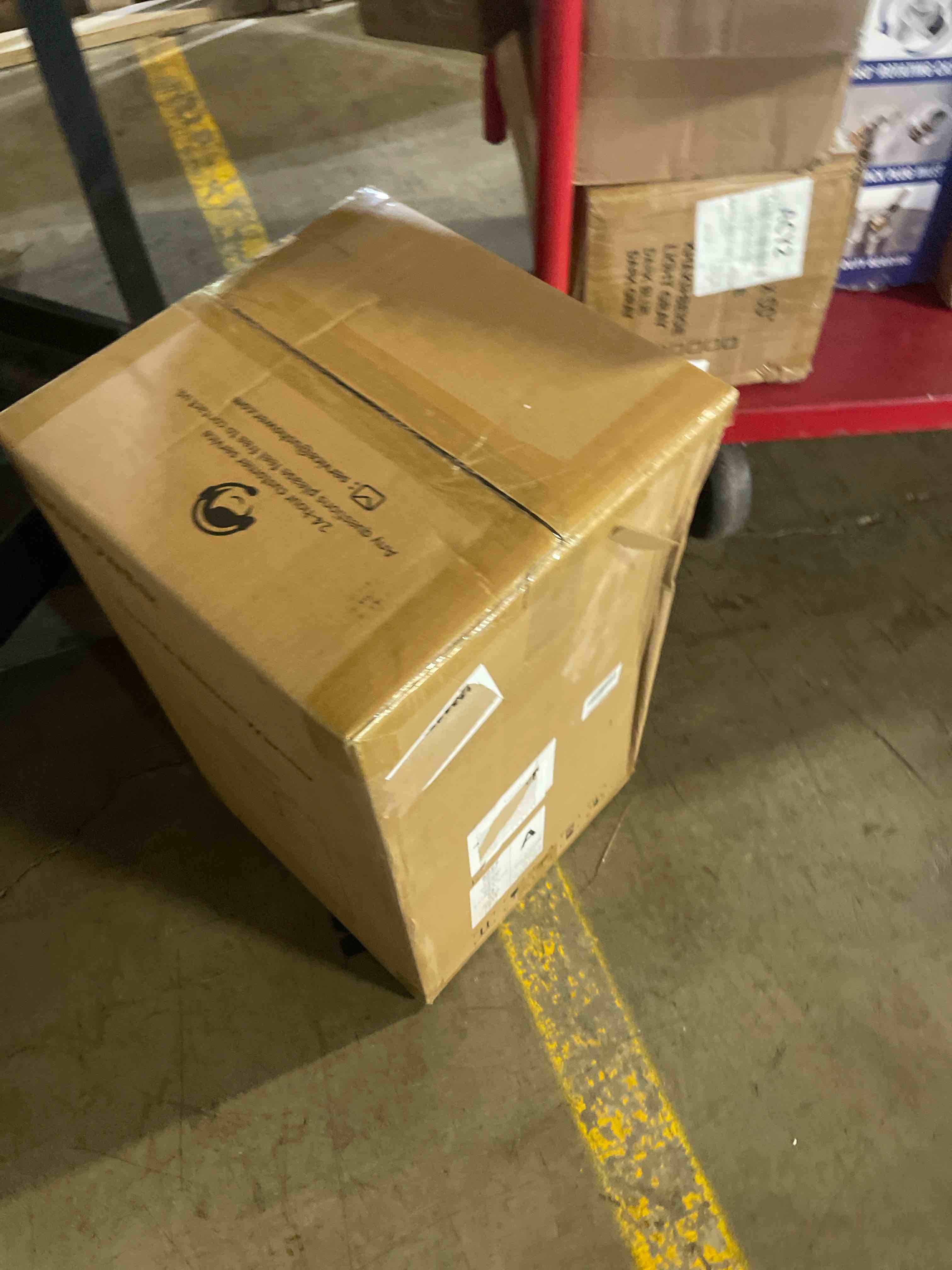 https://s3.amazonaws.com/lotting-images-prod/phillipi/TEA3372312_1760446284094.jpeg