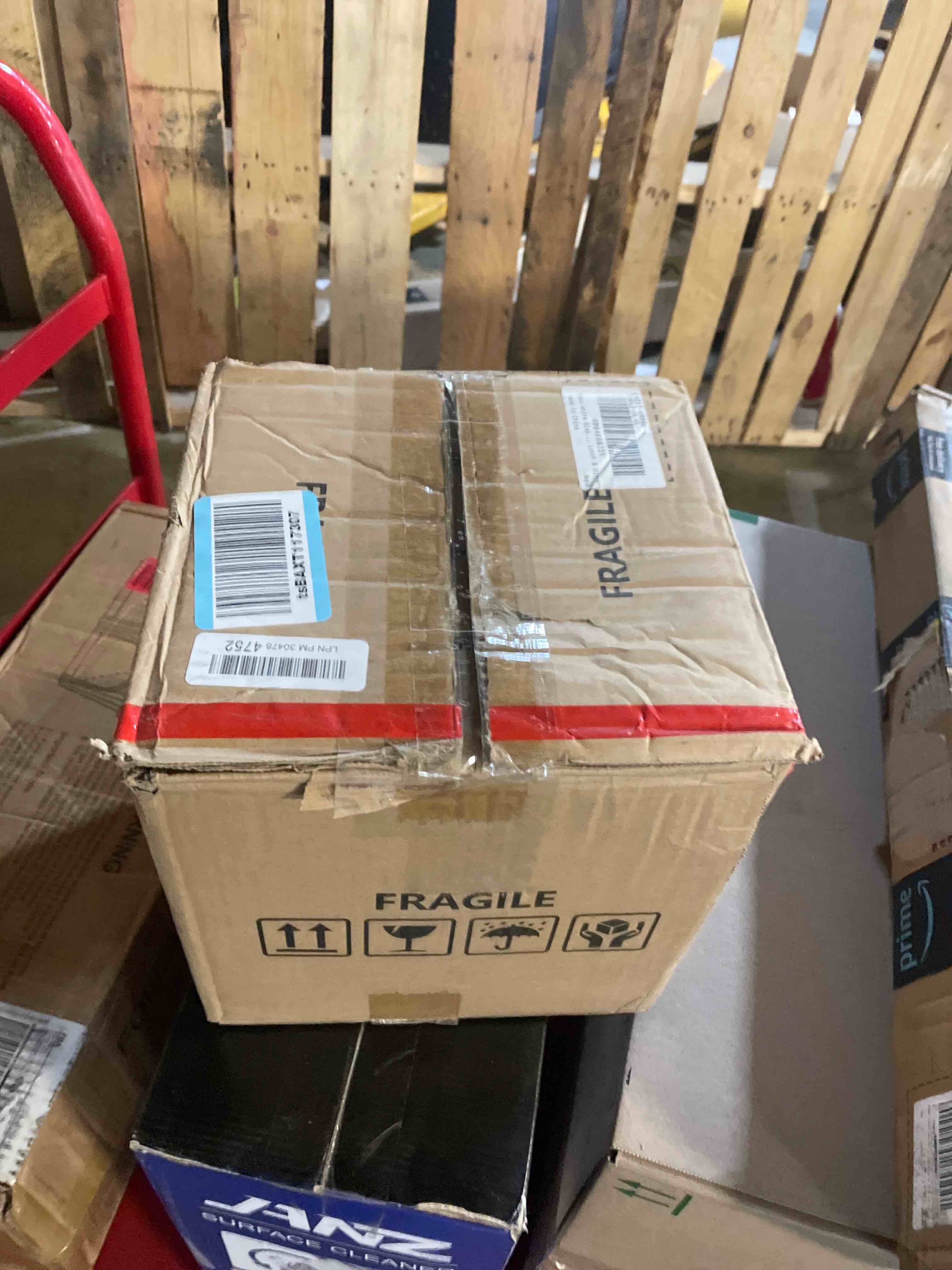 https://s3.amazonaws.com/lotting-images-prod/phillipi/TEA3372321_1760447157965.jpeg