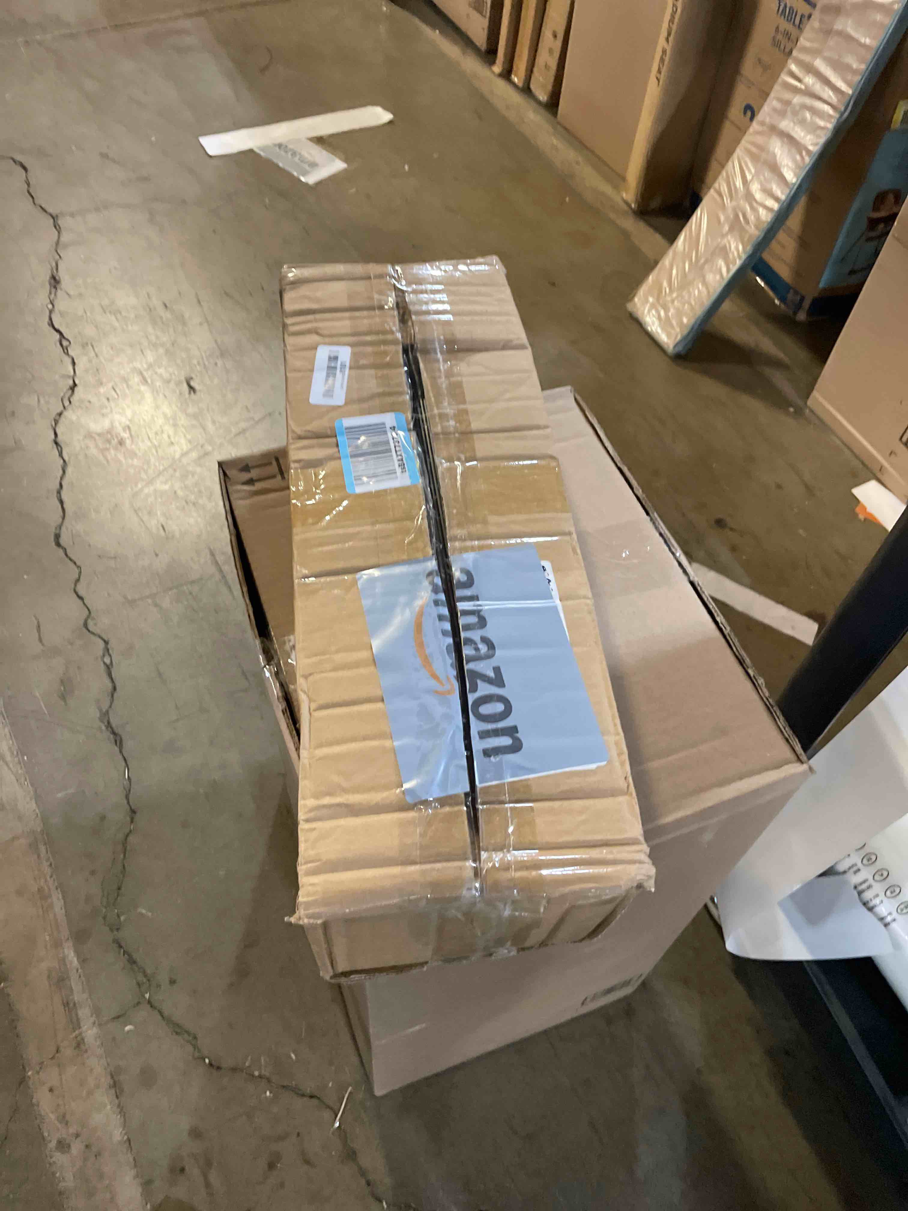 https://s3.amazonaws.com/lotting-images-prod/phillipi/TEA3372385_1760531566377.jpeg