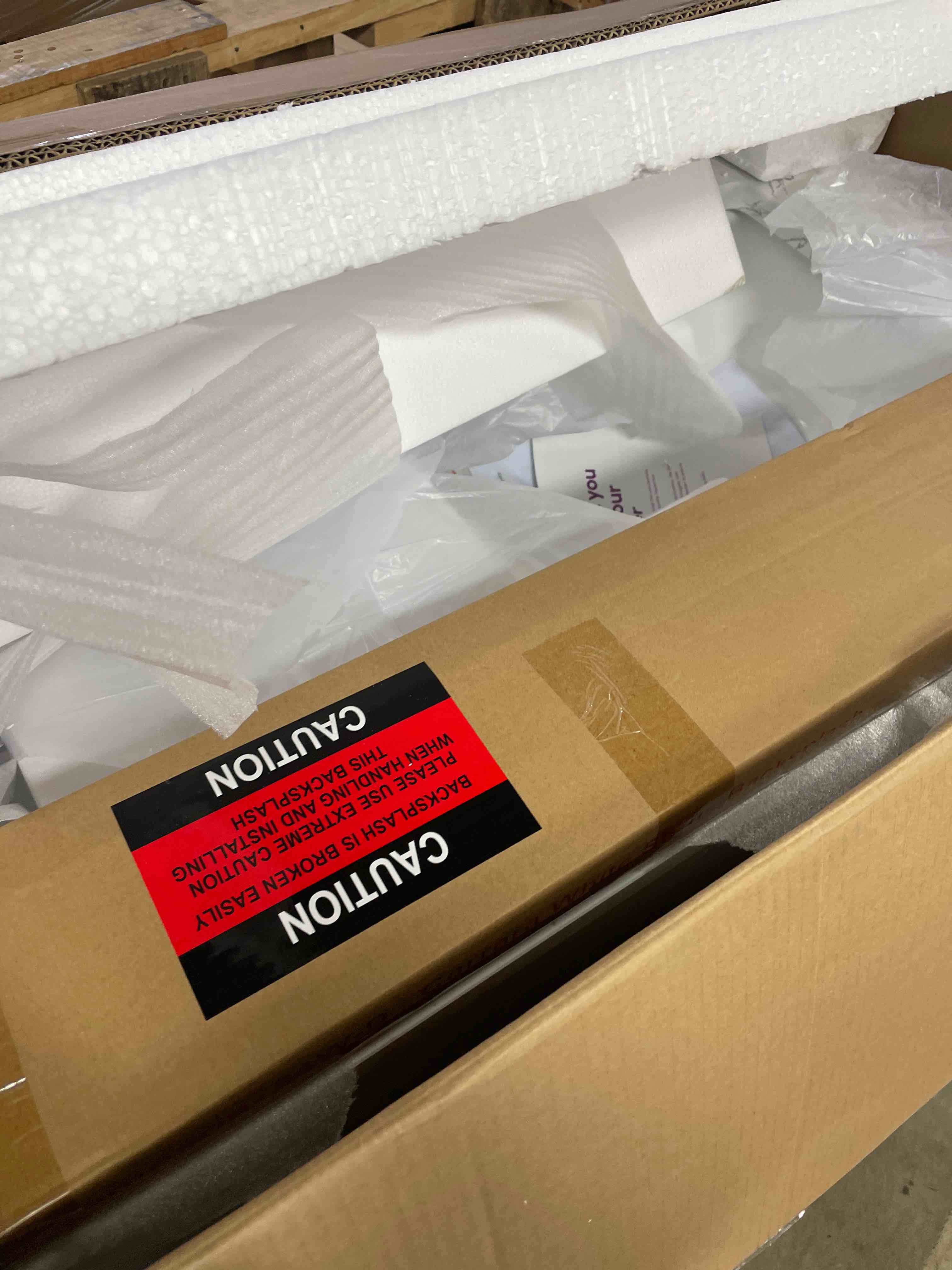 https://s3.amazonaws.com/lotting-images-prod/phillipi/TEA3372567_1760974644893.jpeg