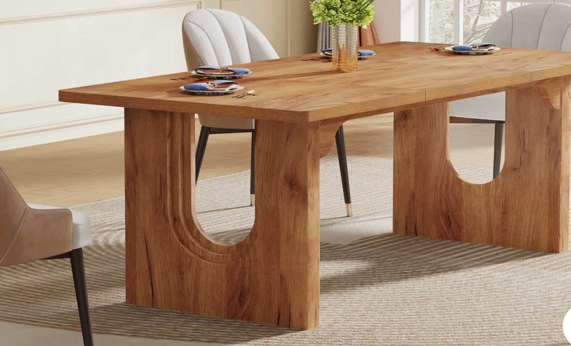 Gotthold Dining Table