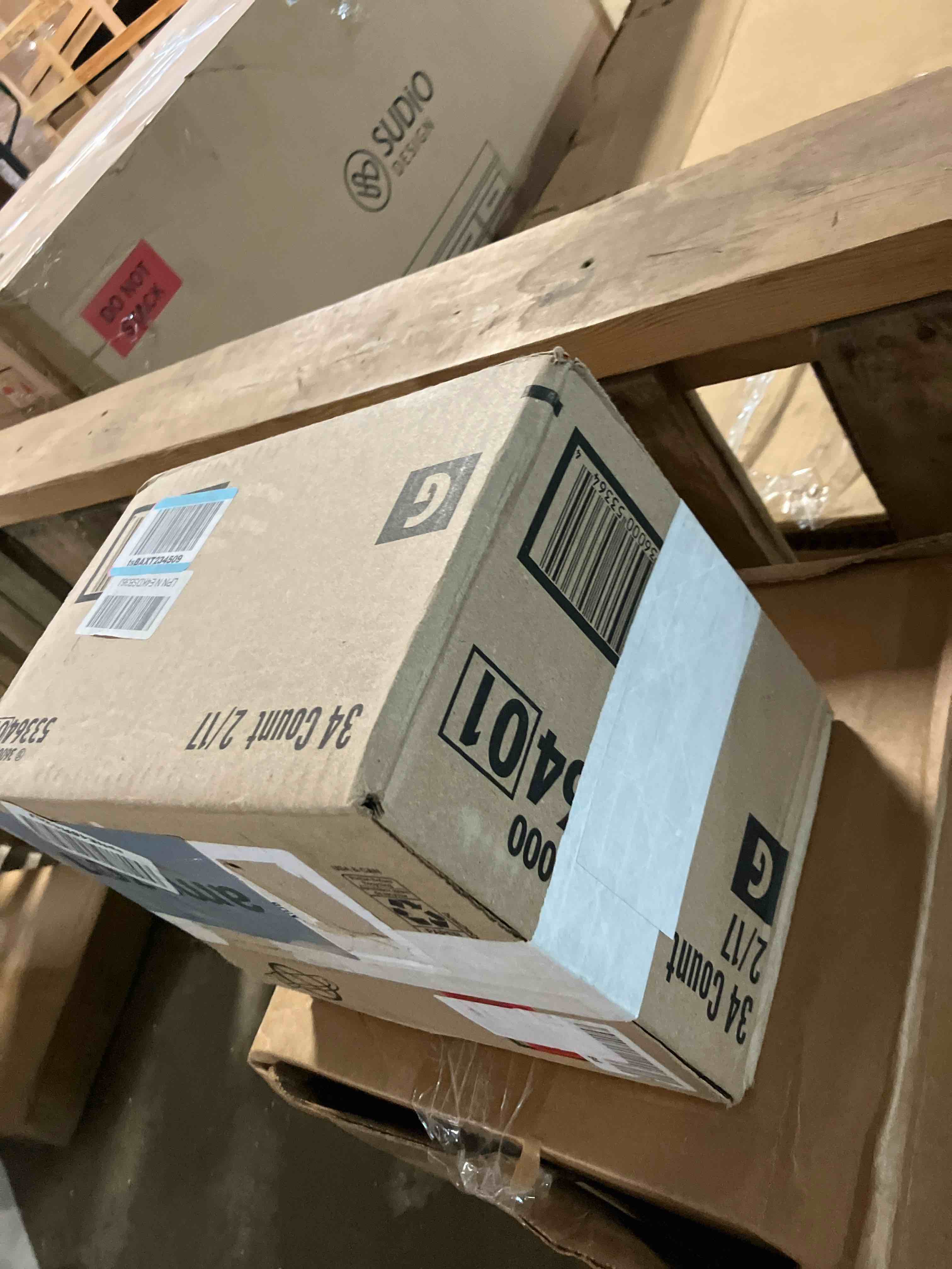 https://s3.amazonaws.com/lotting-images-prod/phillipi/TEA3373351_1748956828625.jpeg