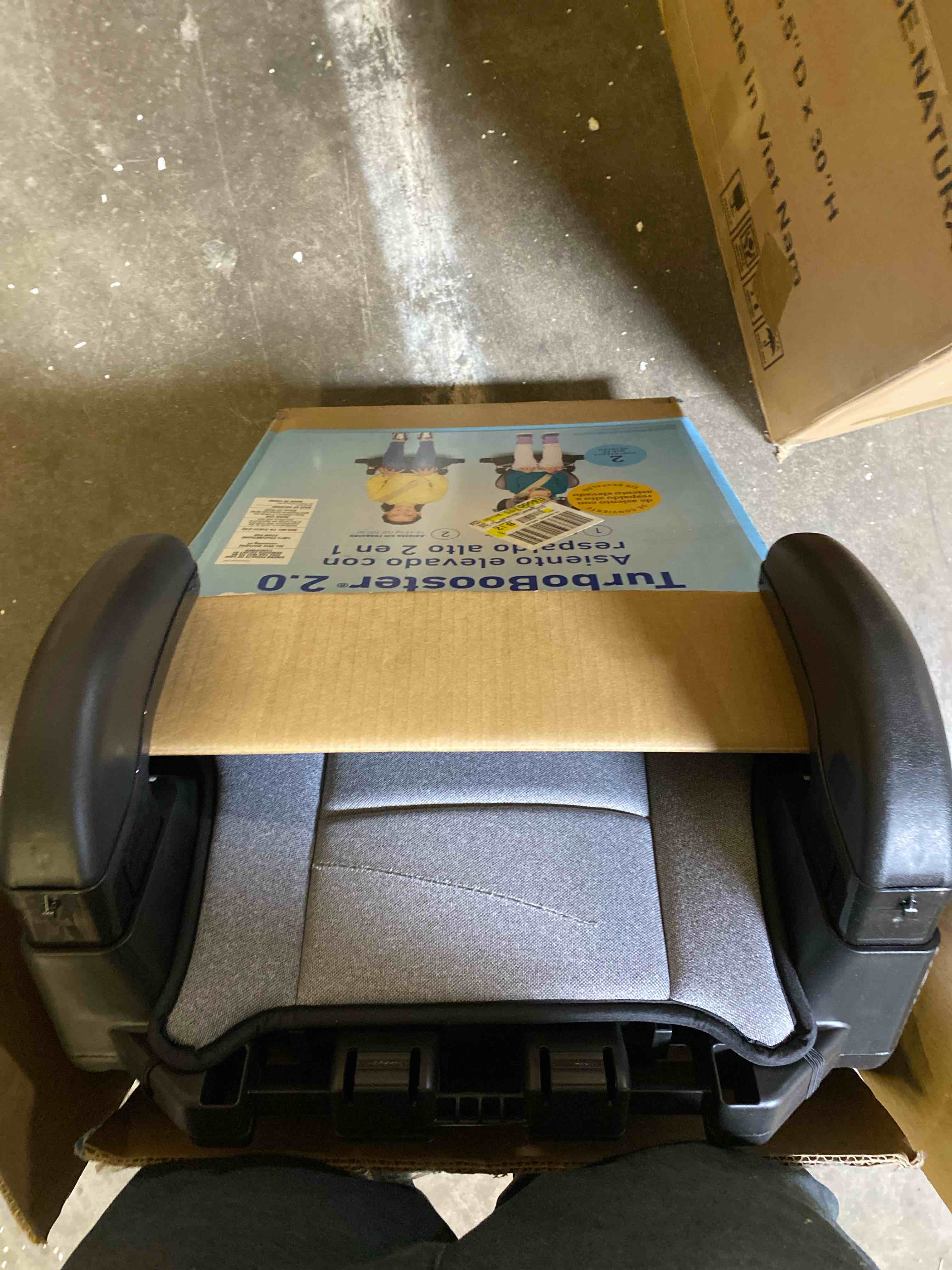 https://s3.amazonaws.com/lotting-images-prod/phillipi/TEA3374642_1749740225557.jpeg