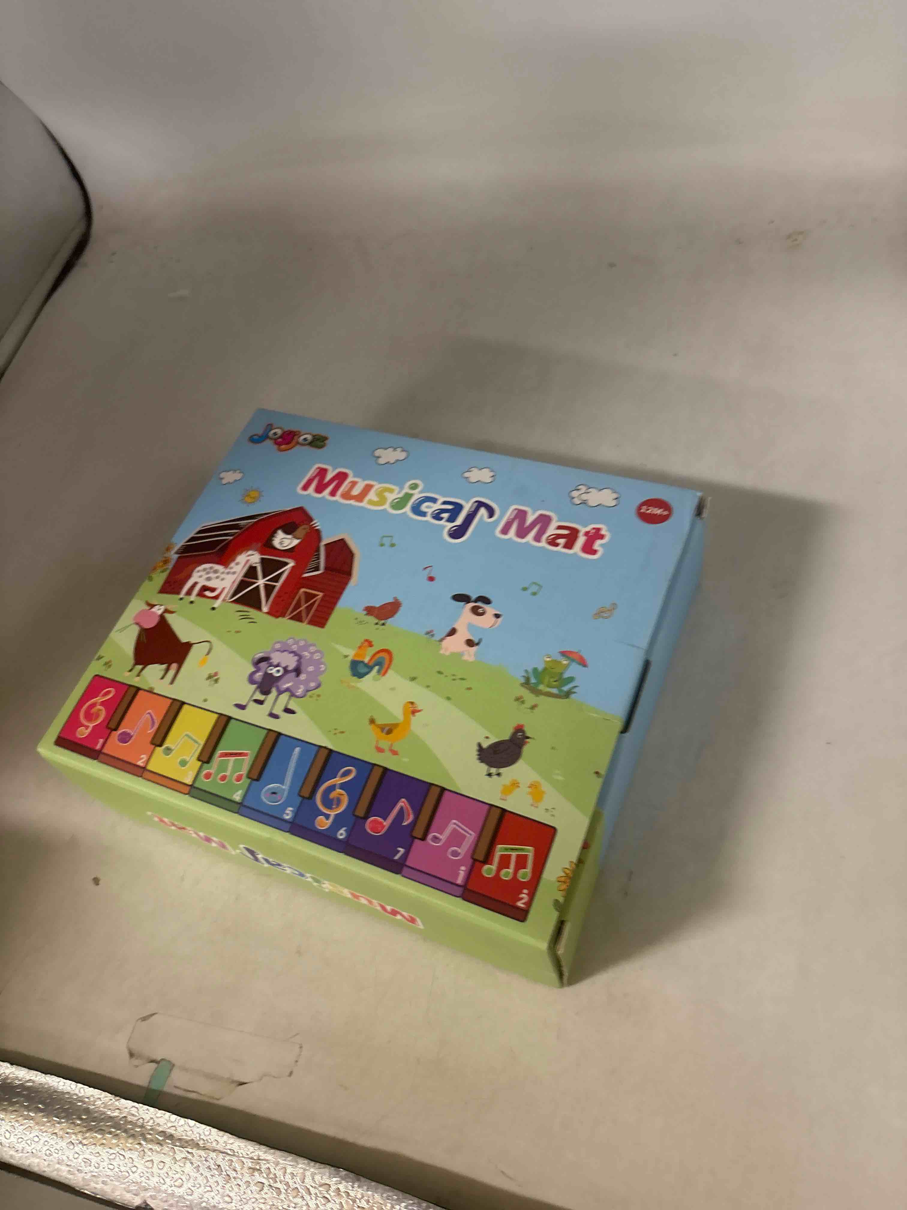 https://s3.amazonaws.com/lotting-images-prod/phillipi/TEA3375925_1752073959011.jpeg