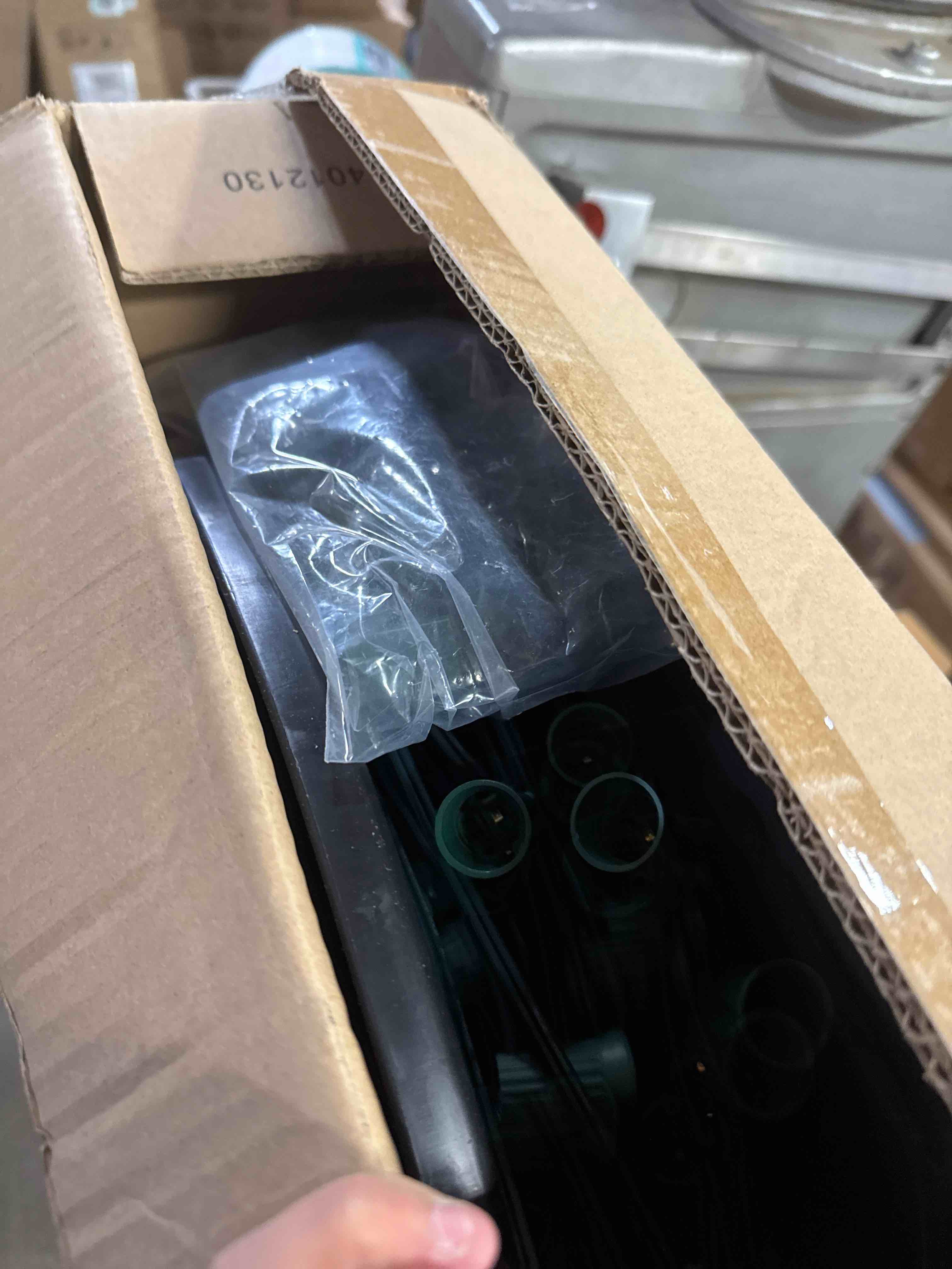 Condition photo showing New/Like New for Brightown Commercial 250 FT C9/E17 Christmas Light Sockets Set Spool, C9 Outdoor/Indoor String Light Stringer 12" Spacing Green Wire for Wedding Patio Event Party Lighting Decor Green 250FT