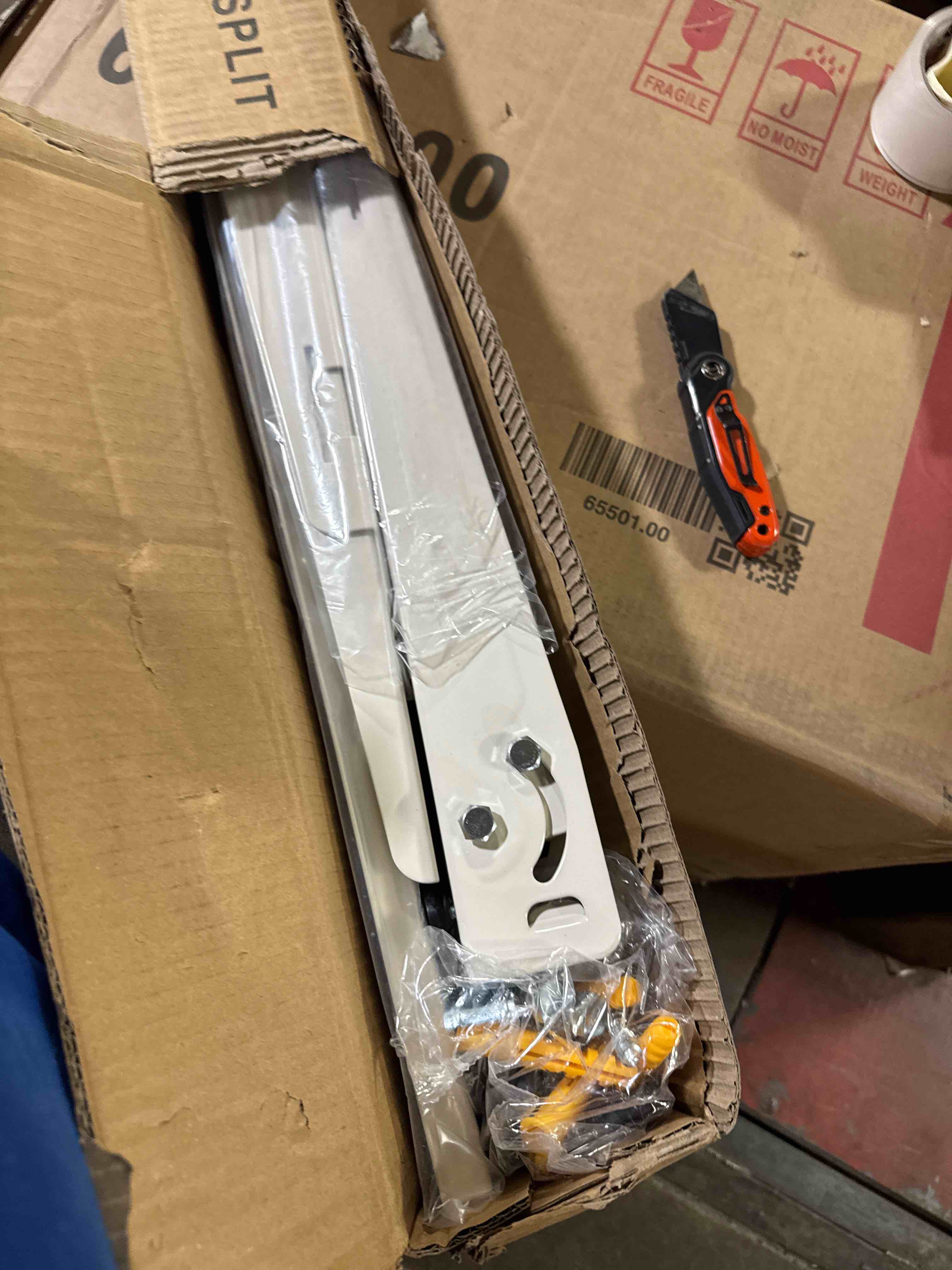 Condition photo showing New/Like New for Mini Split Wall Mounting Bracket for 18000-24000 BTU Mini Split Air Conditioner with Leveler Universal Ductless AC and Heat Pump Systems Outdoor 18000BTU-24000BTU